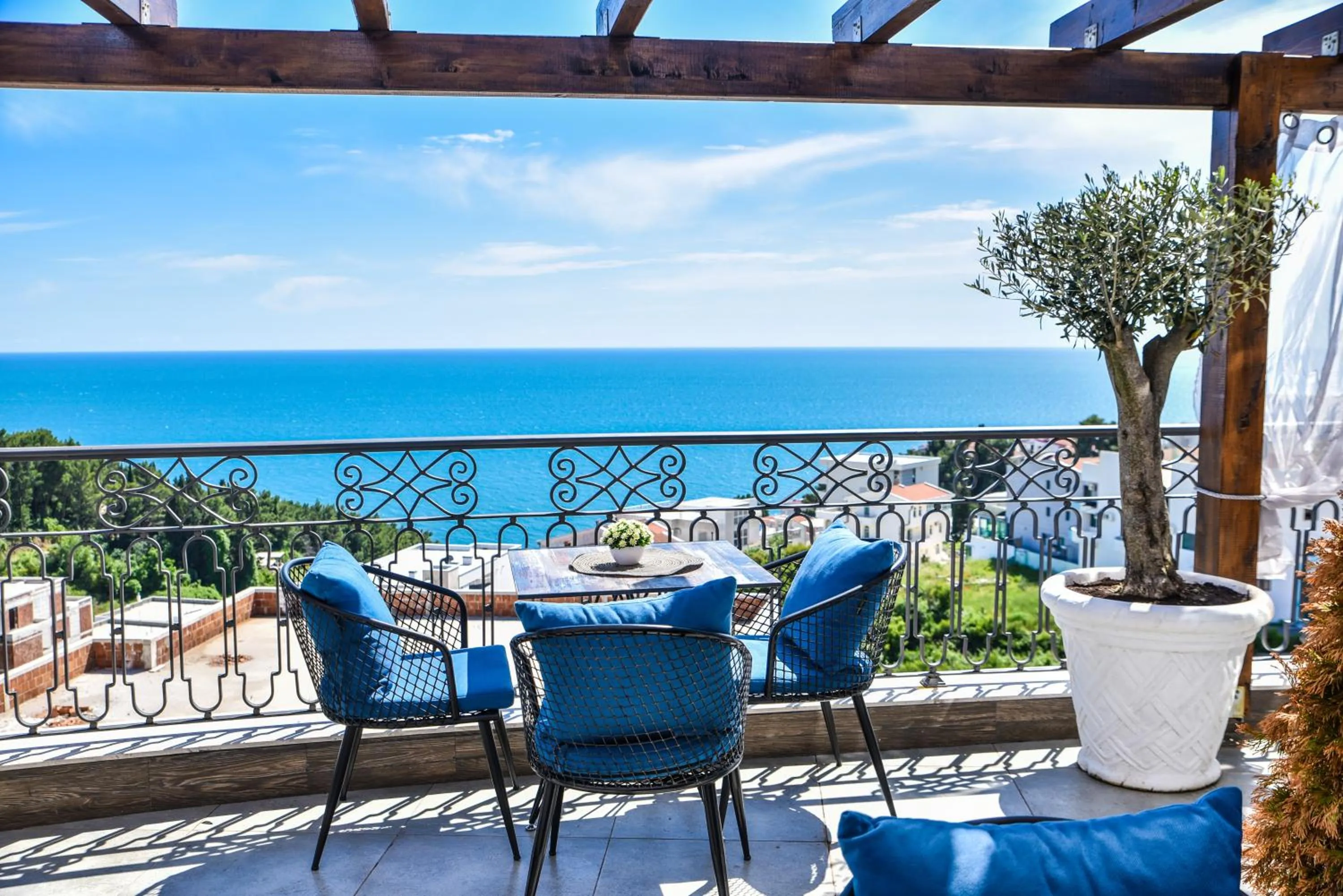 Balcony/Terrace in Padam Hotel & SPA