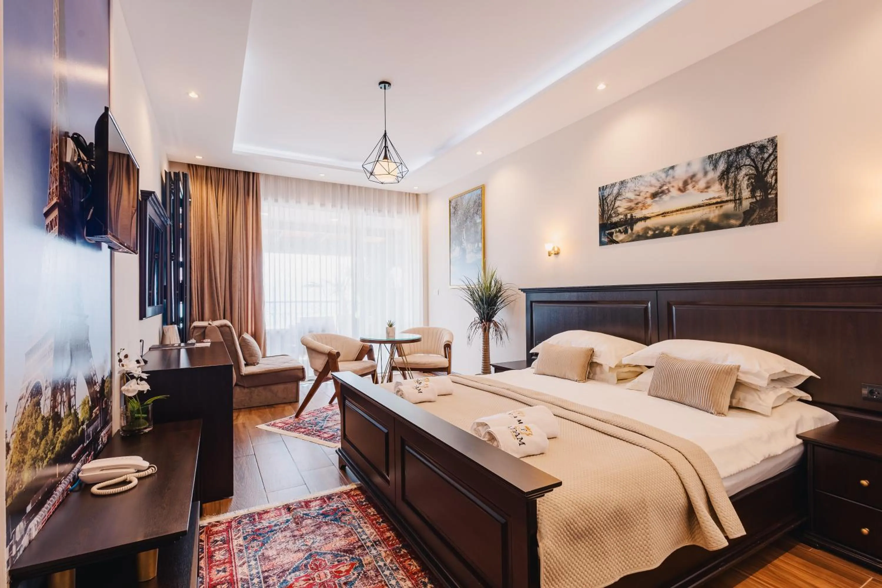 Bed in Padam Hotel & SPA