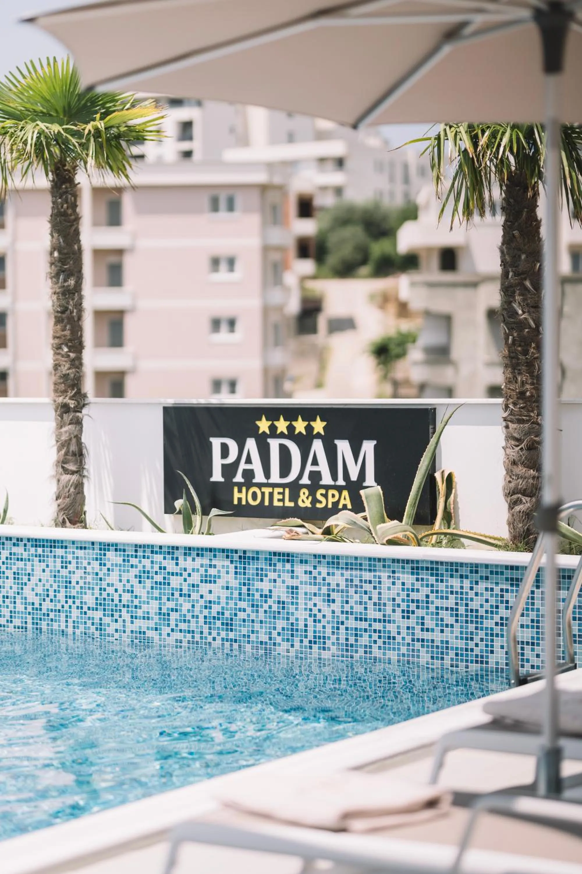 Padam Hotel & SPA
