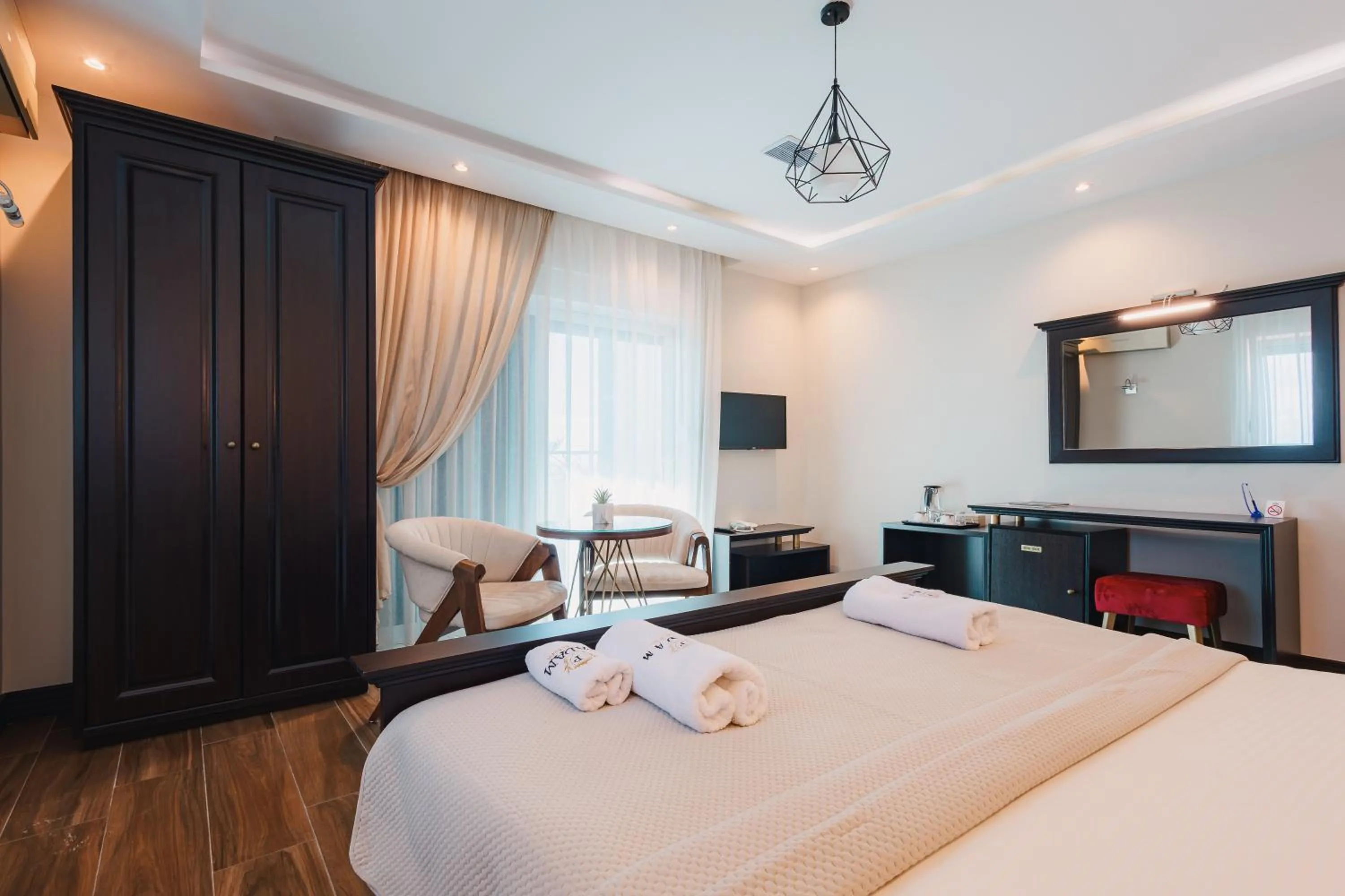 Bed in Padam Hotel & SPA