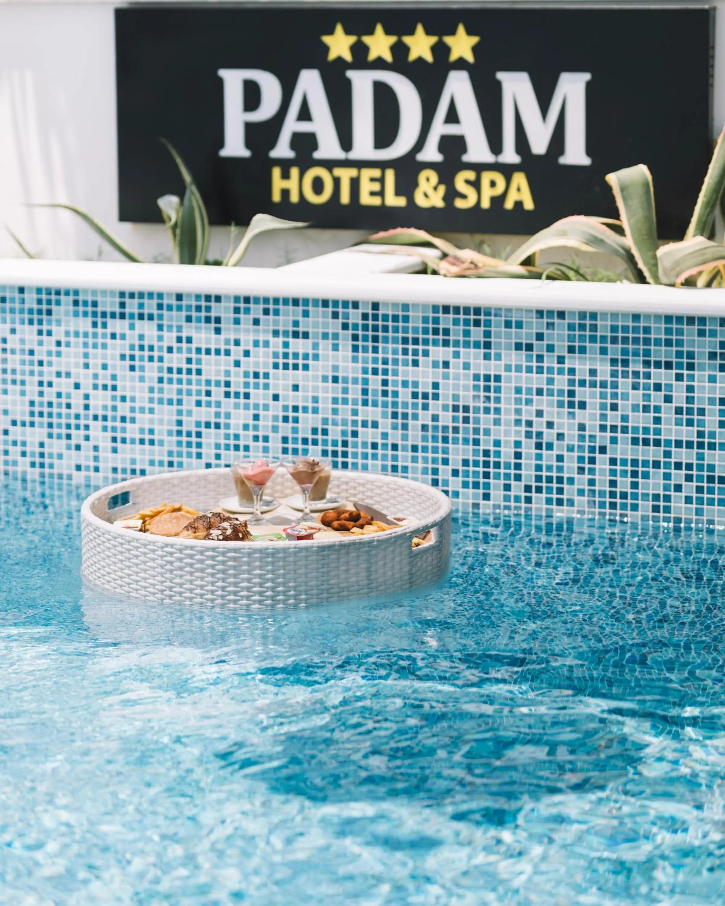 Padam Hotel & SPA