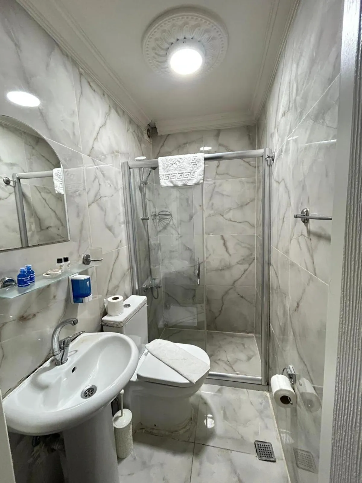 Shower in Sofia Corner Hotel