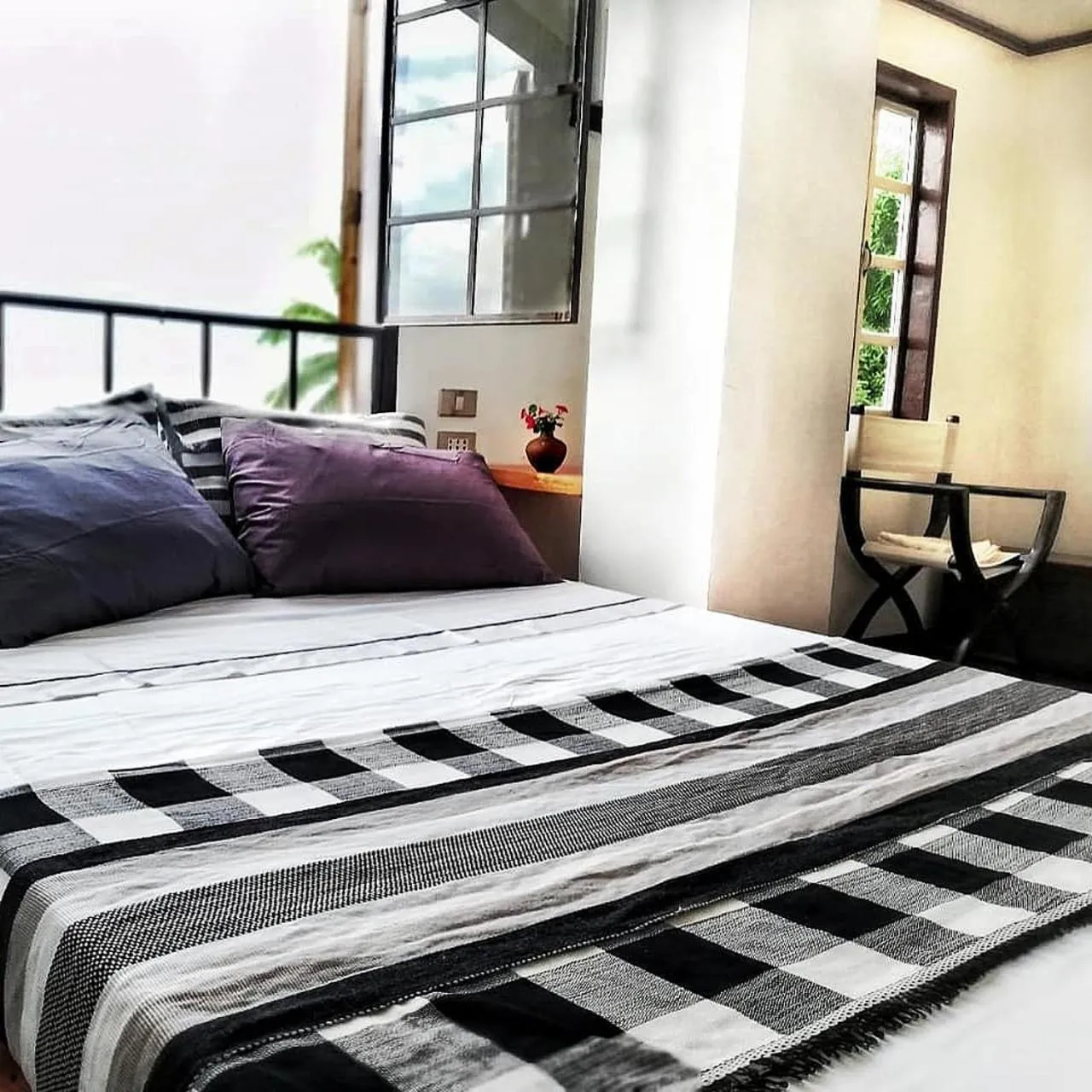 Bed in Marina 4Rooms