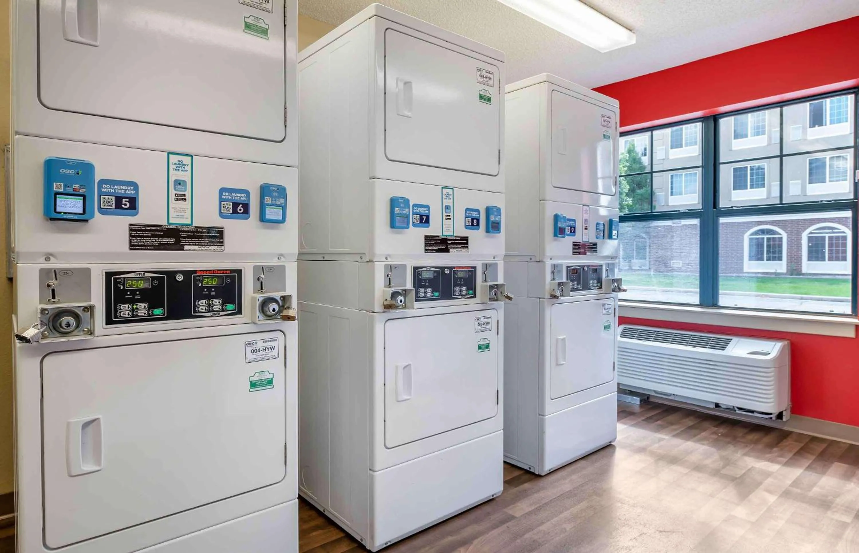 Property building in Extended Stay America Suites - Merrillville - US Rte 30