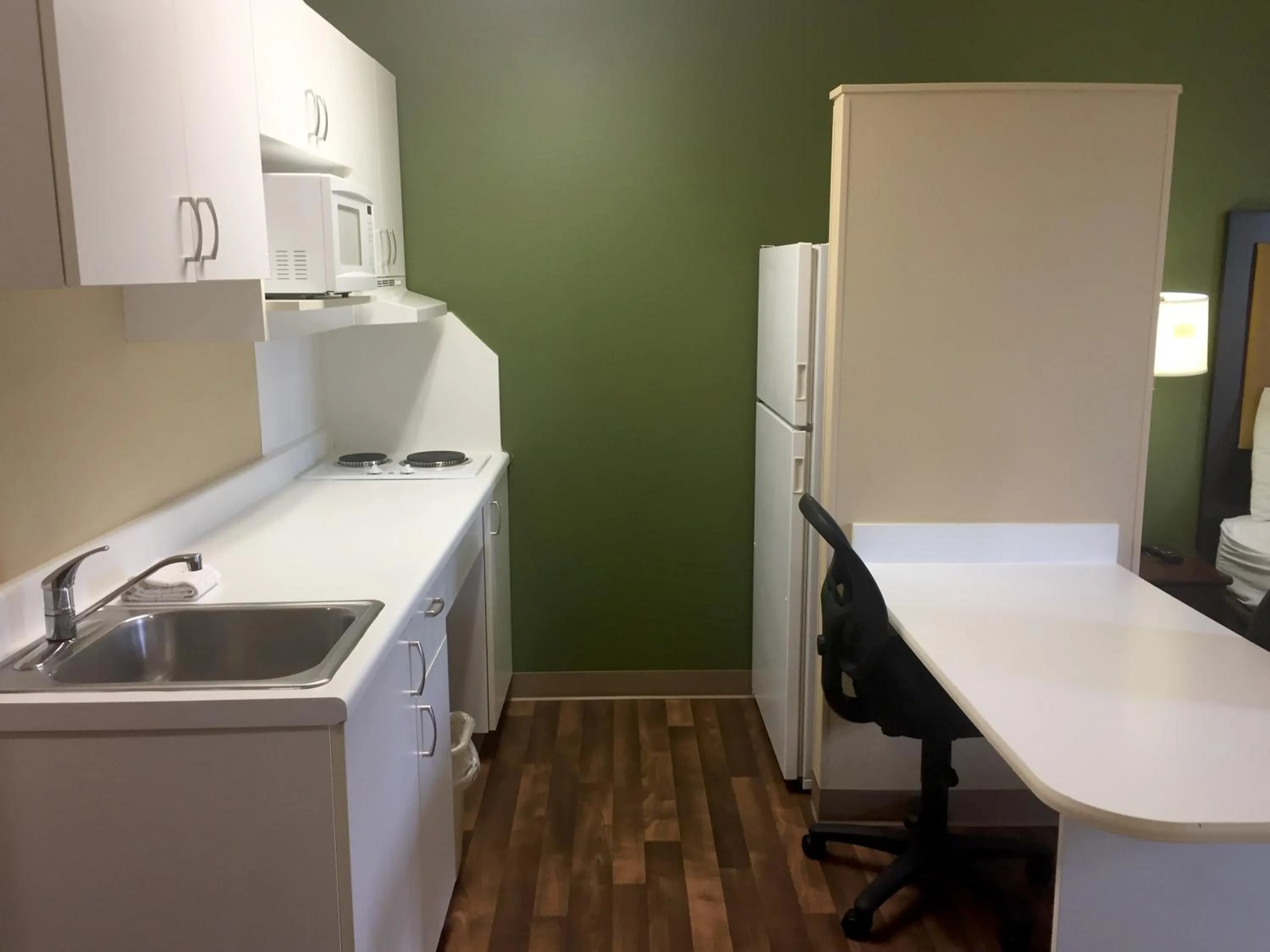 Kitchen or kitchenette in Extended Stay America Suites - Merrillville - US Rte 30