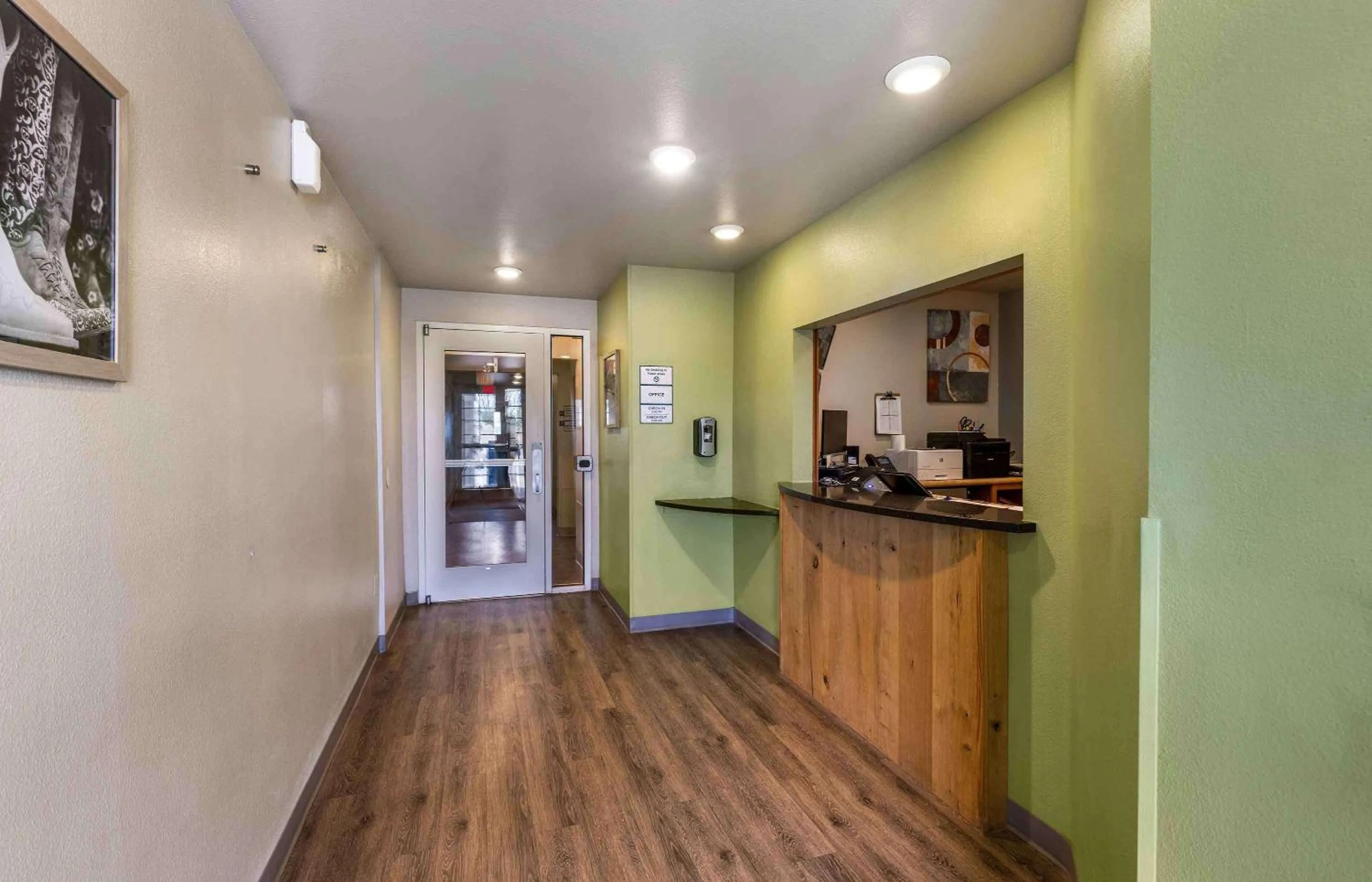 Lobby or reception in Extended Stay America Select Suites - Lubbock - South