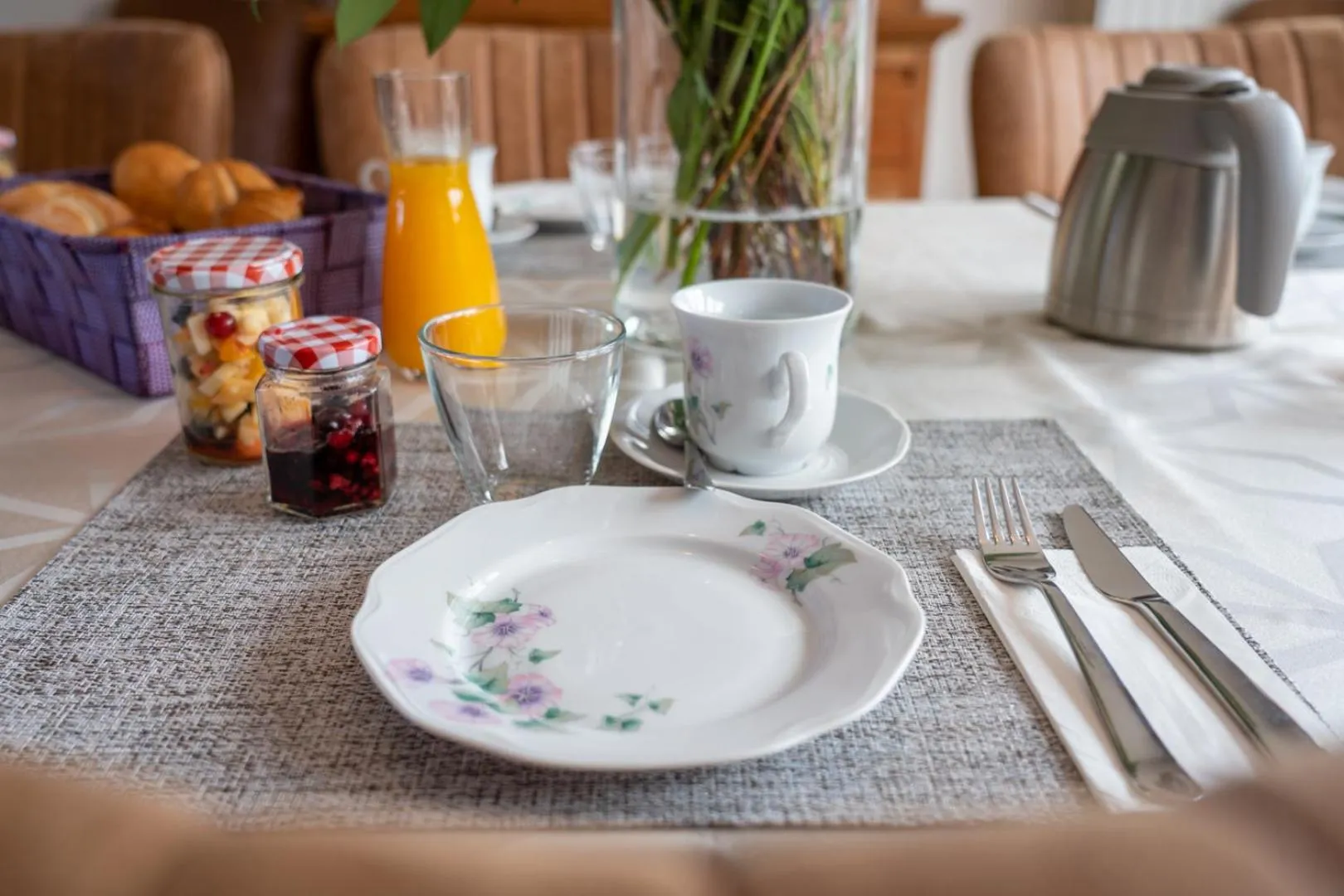 Coffee/tea facilities in Bed & Breakfast 't Vèèrke