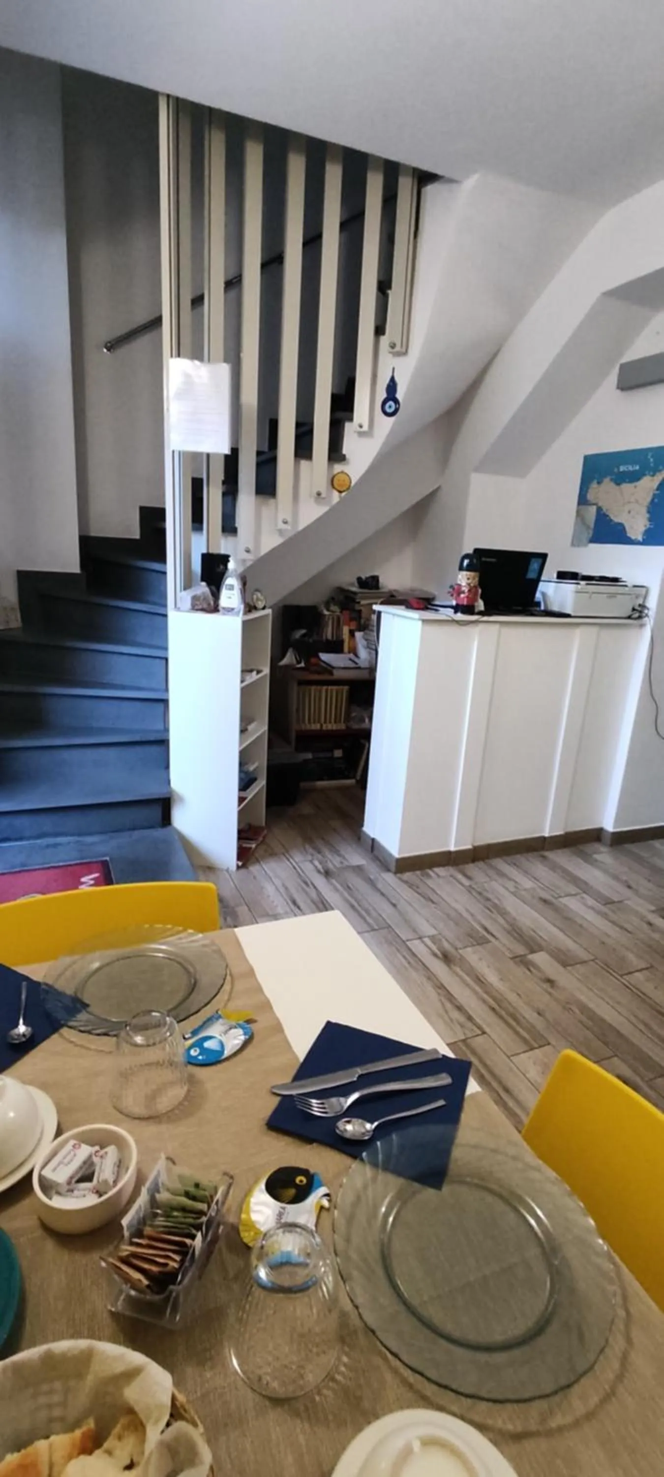 Lobby or reception in B&B AKROPOLIS