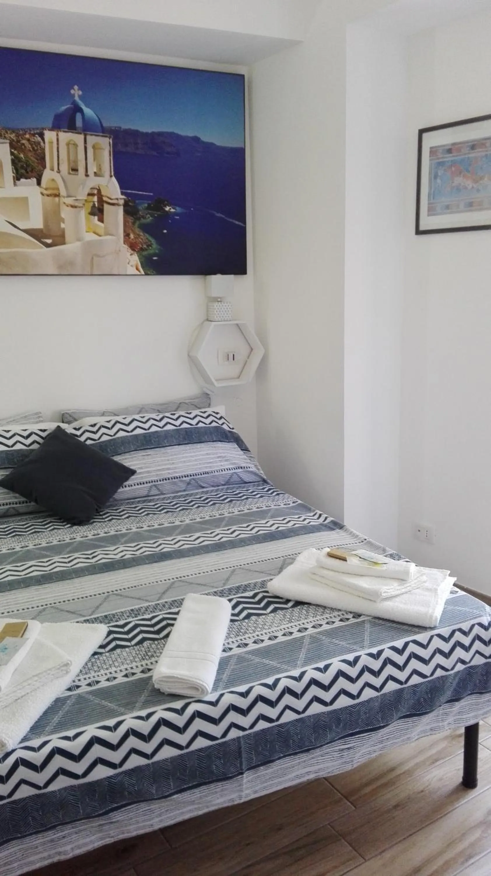 Bed in B&B AKROPOLIS