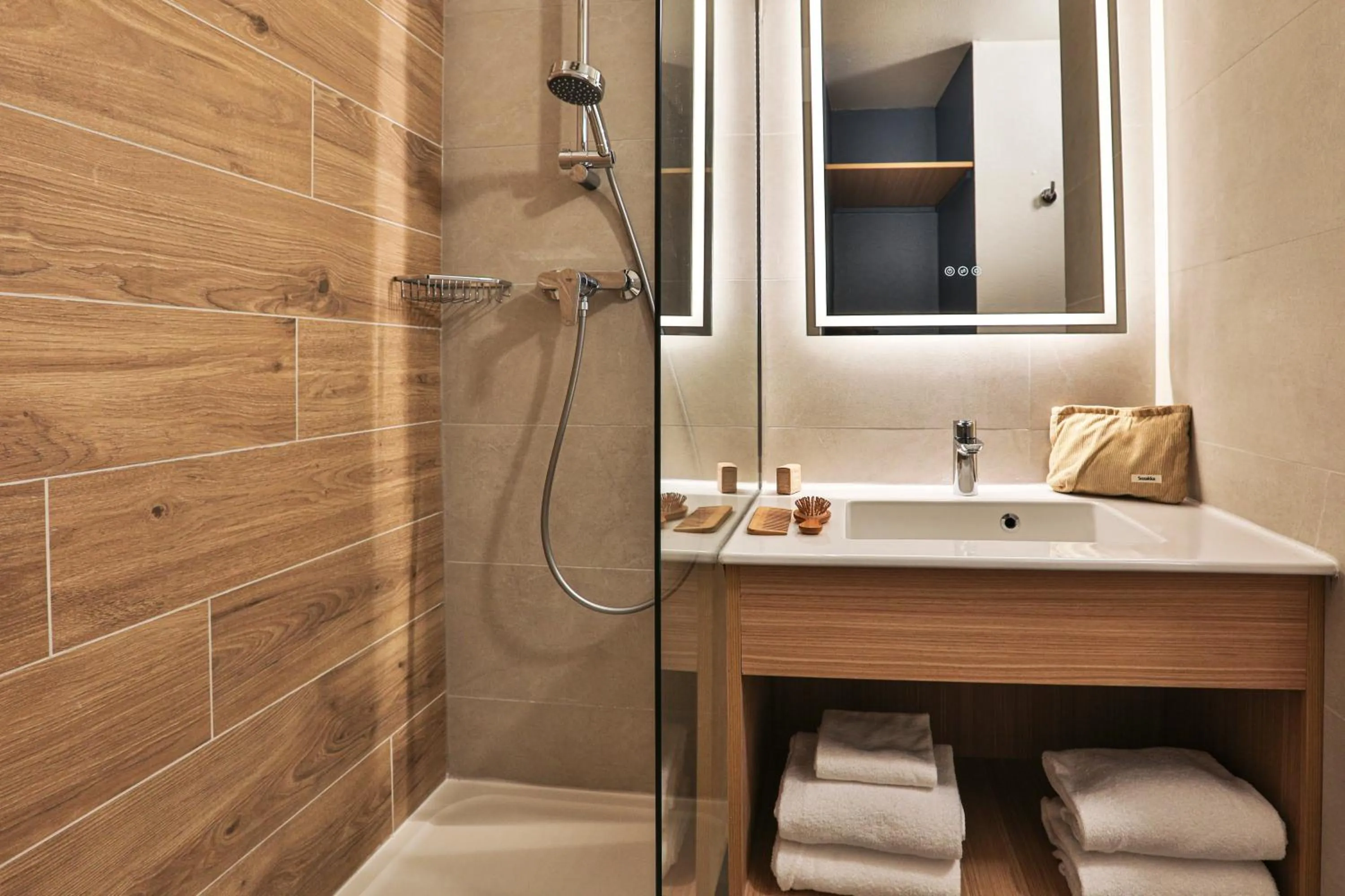 Shower in Résidence Pierre & Vacances La Baie des Sables