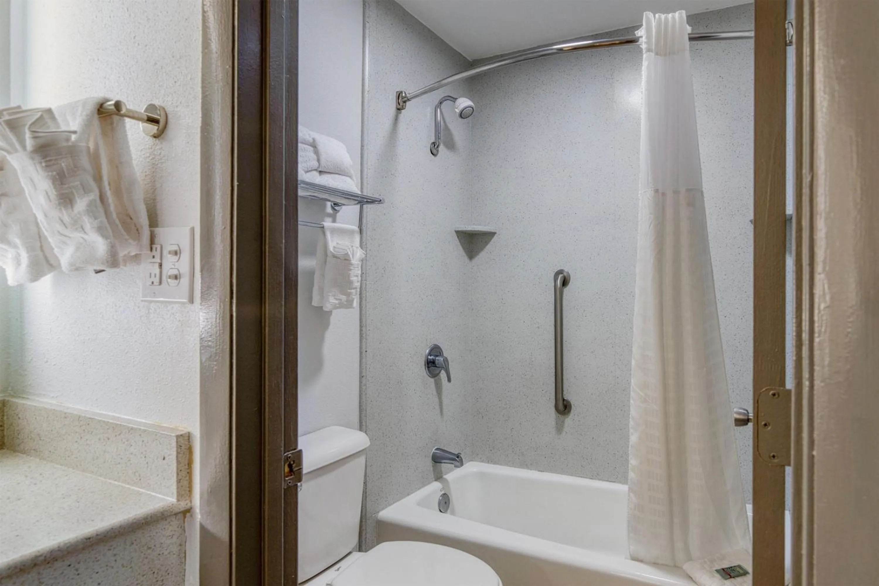 Bathroom in Best Western Of Walterboro