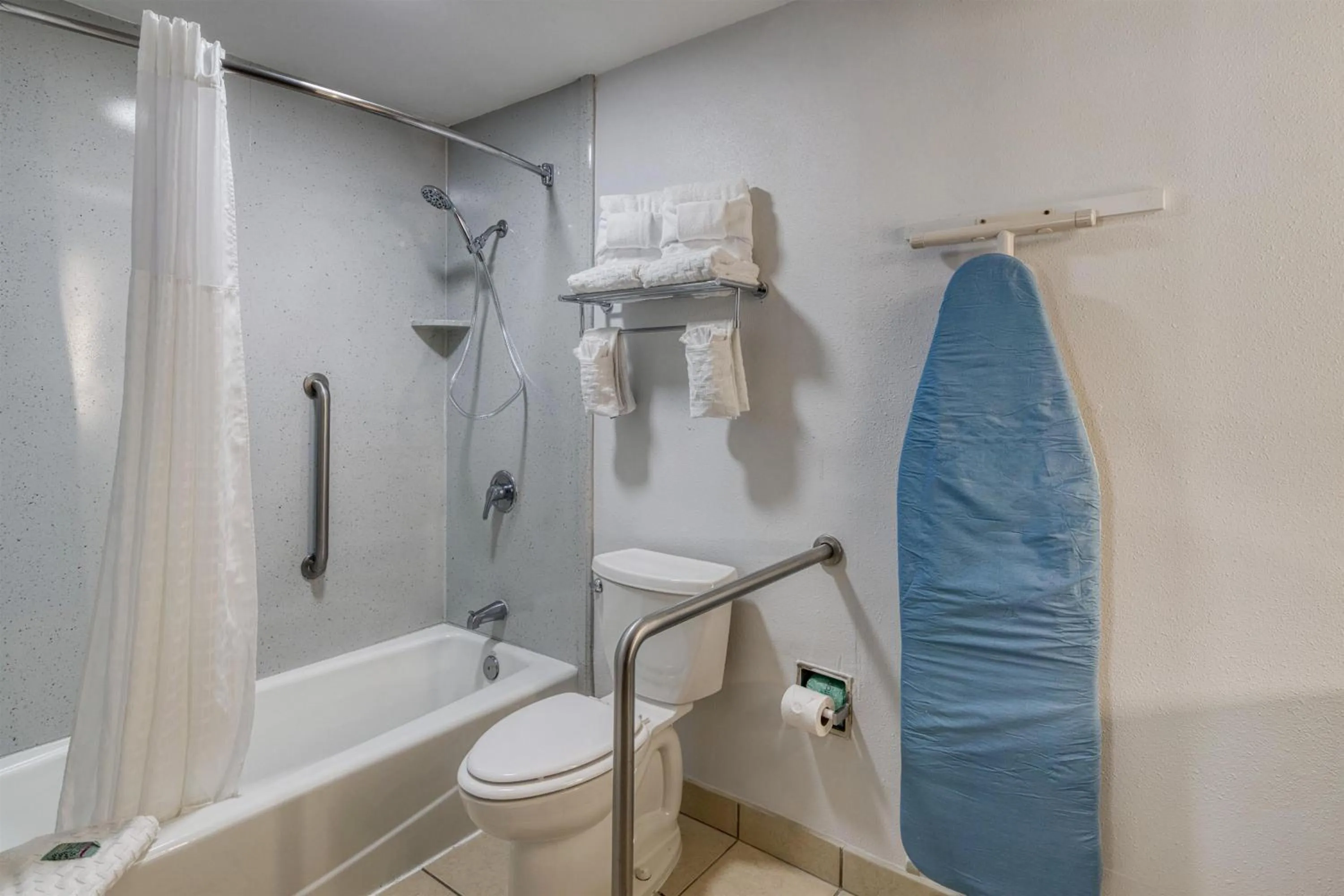 Bathroom in Best Western Of Walterboro