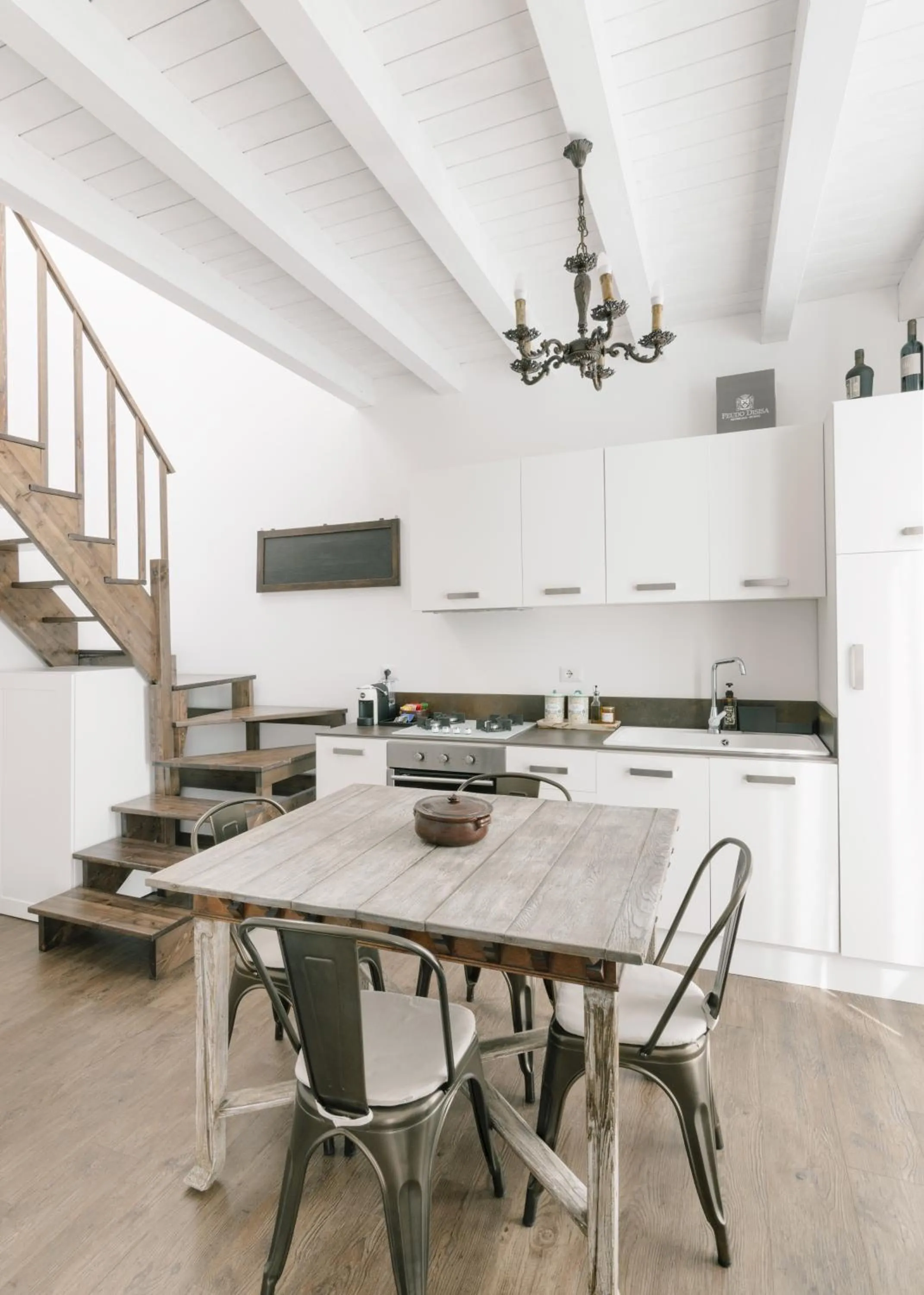 Kitchen or kitchenette in Addimora Boutique Suites