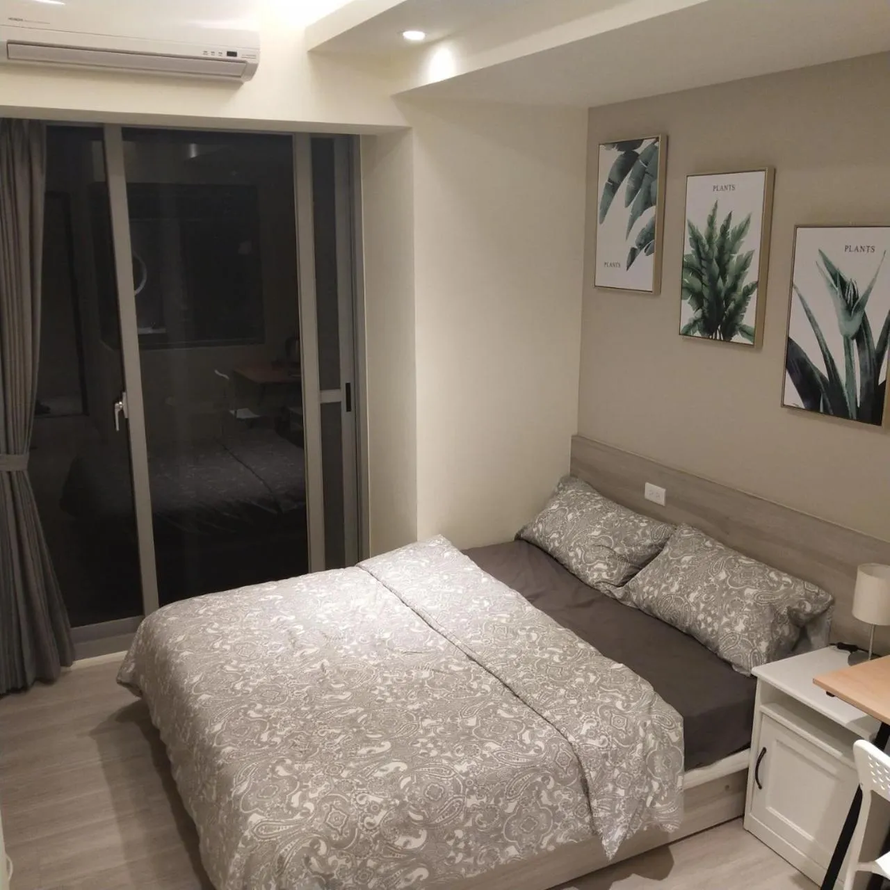 Bed in 想駐逢甲 Shine Residence