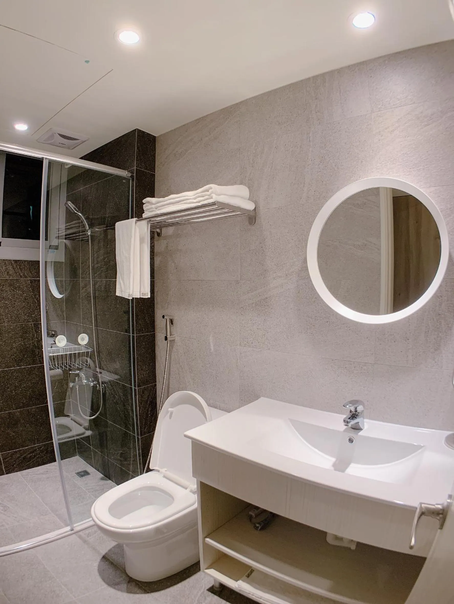 想駐逢甲 Shine Residence