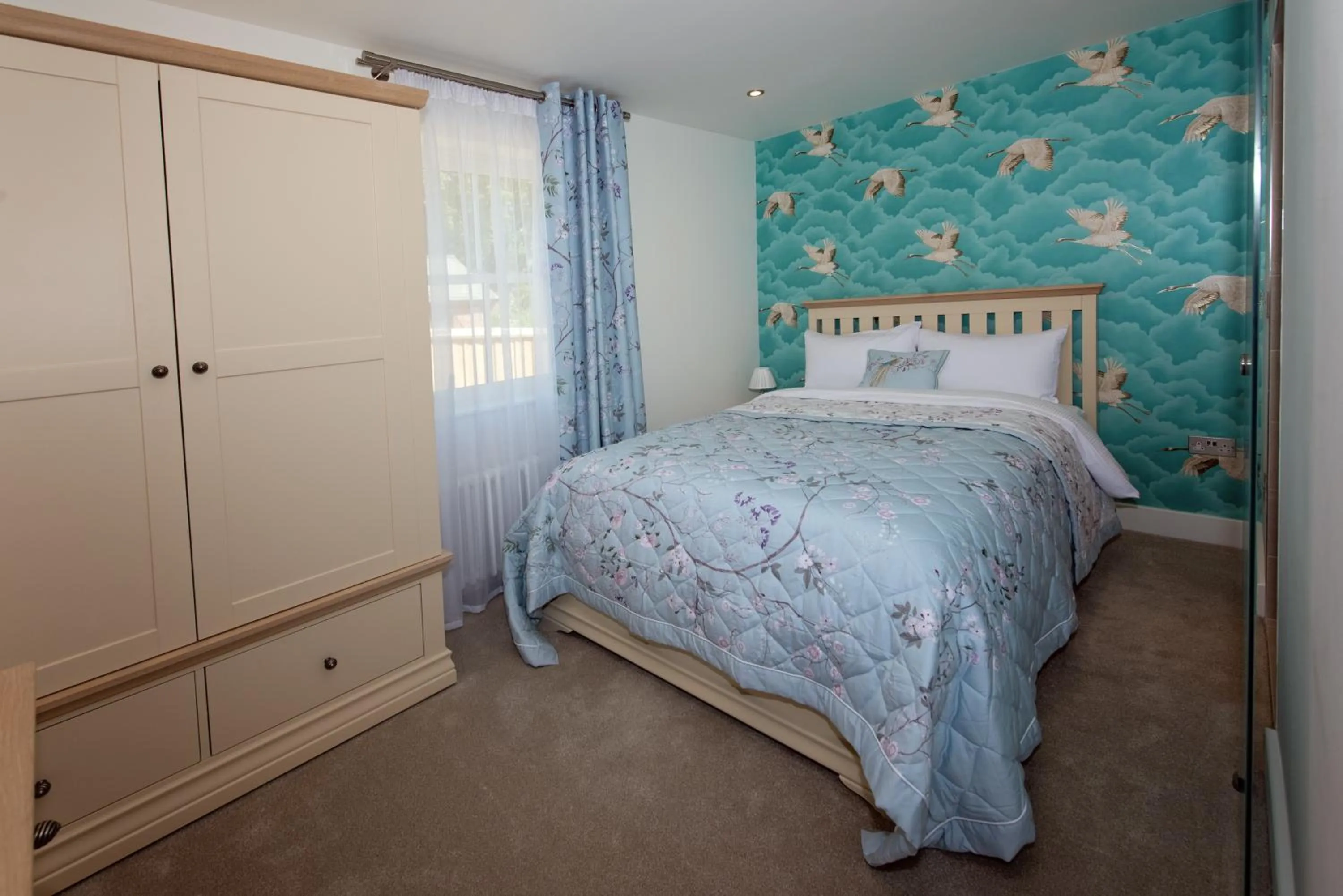 Bed in Best Luxury Apart Hotel in Oxford- Beechwood House