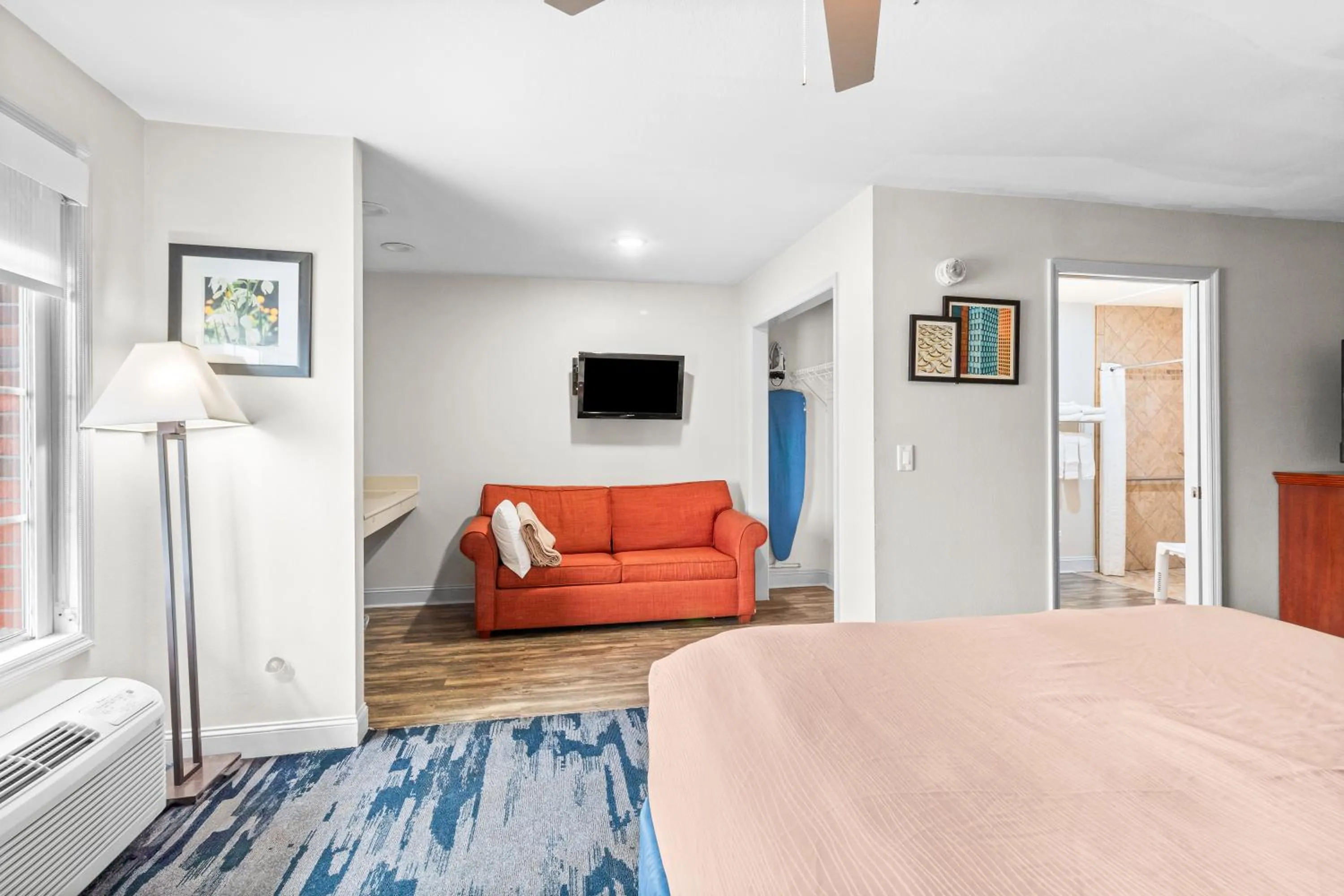 Bedroom, Bed in Richland Inn of Columbia