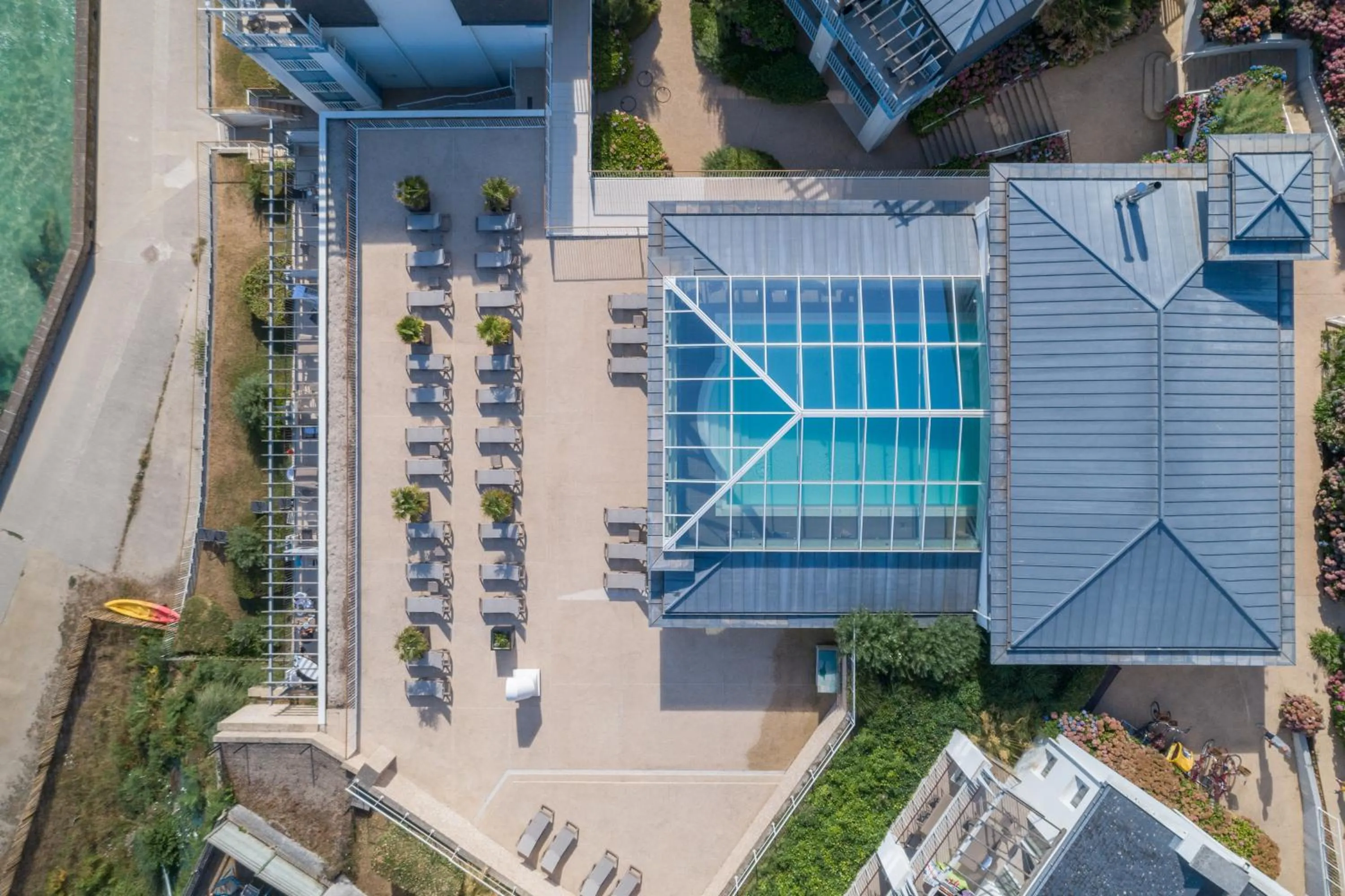 Property building in Résidence Pierre & Vacances Premium Le Coteau et la Mer