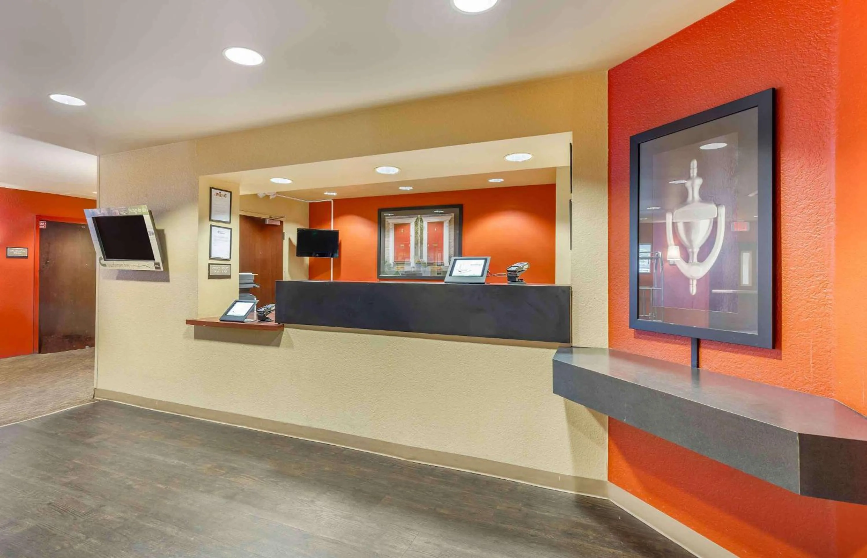Lobby or reception in Extended Stay America Suites - Temecula - Wine Country