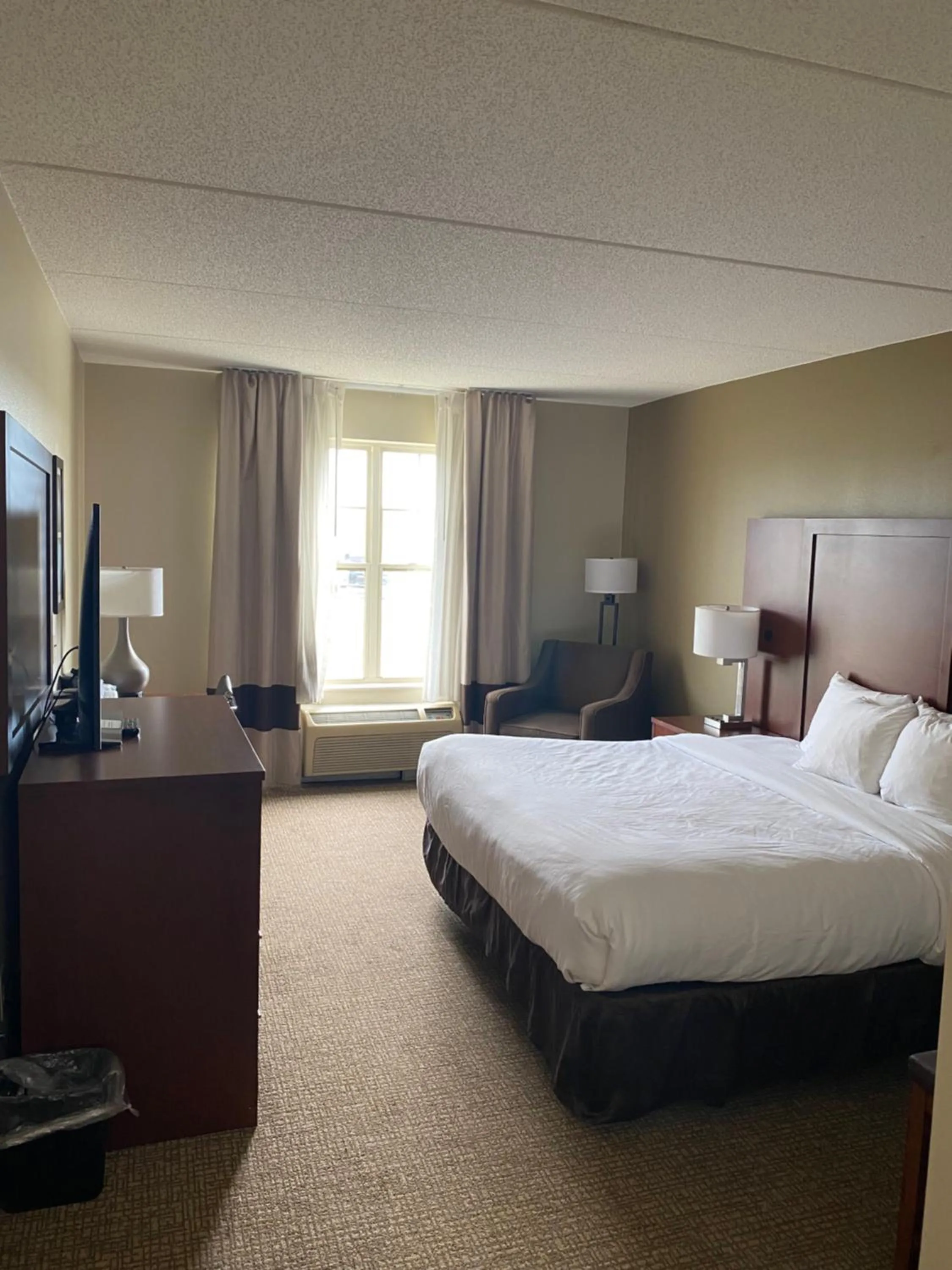 Bed in Comfort Inn & Suites Cordele