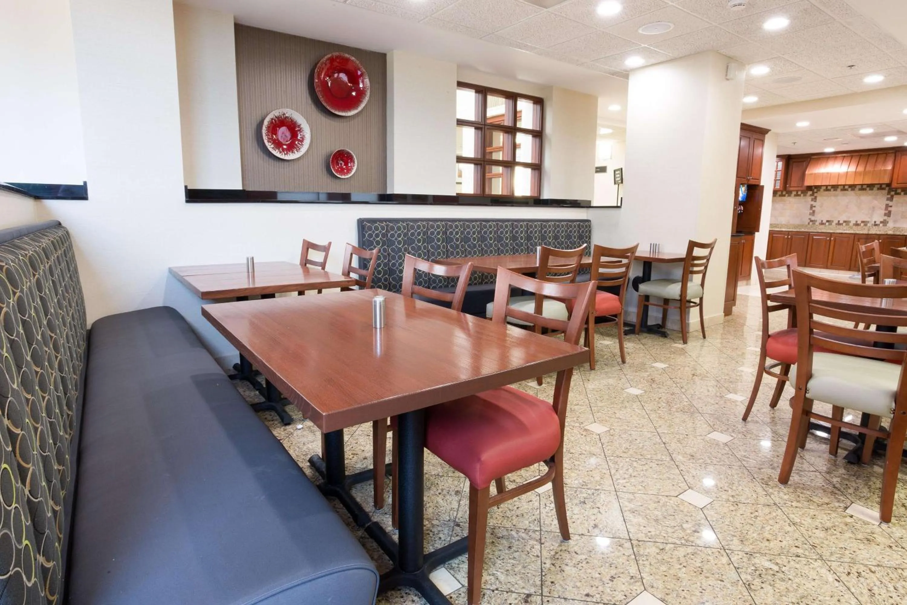 Bathroom in Drury Inn & Suites Joplin