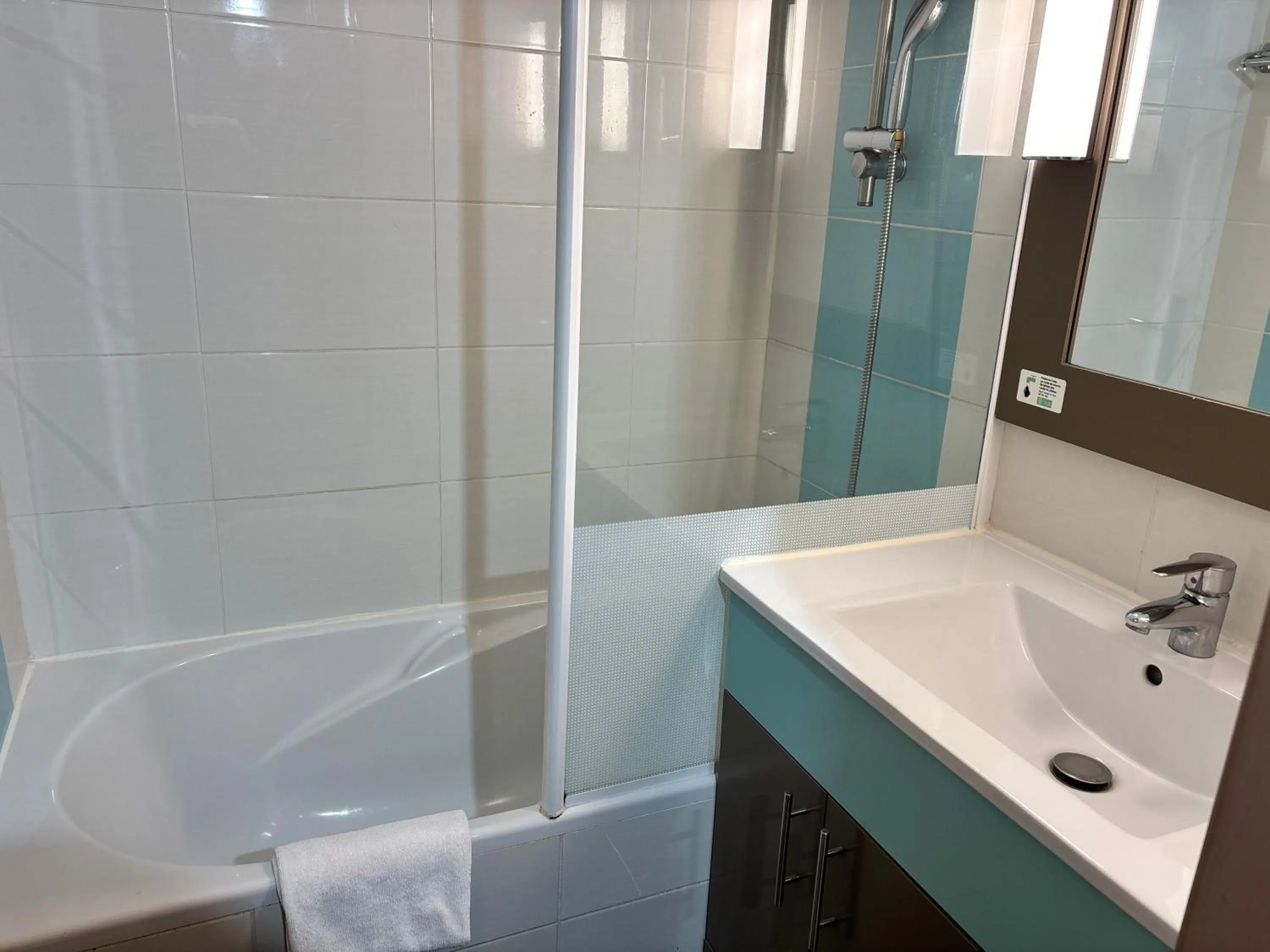 Bathroom in Résidence Pierre & Vacances Ty Mat