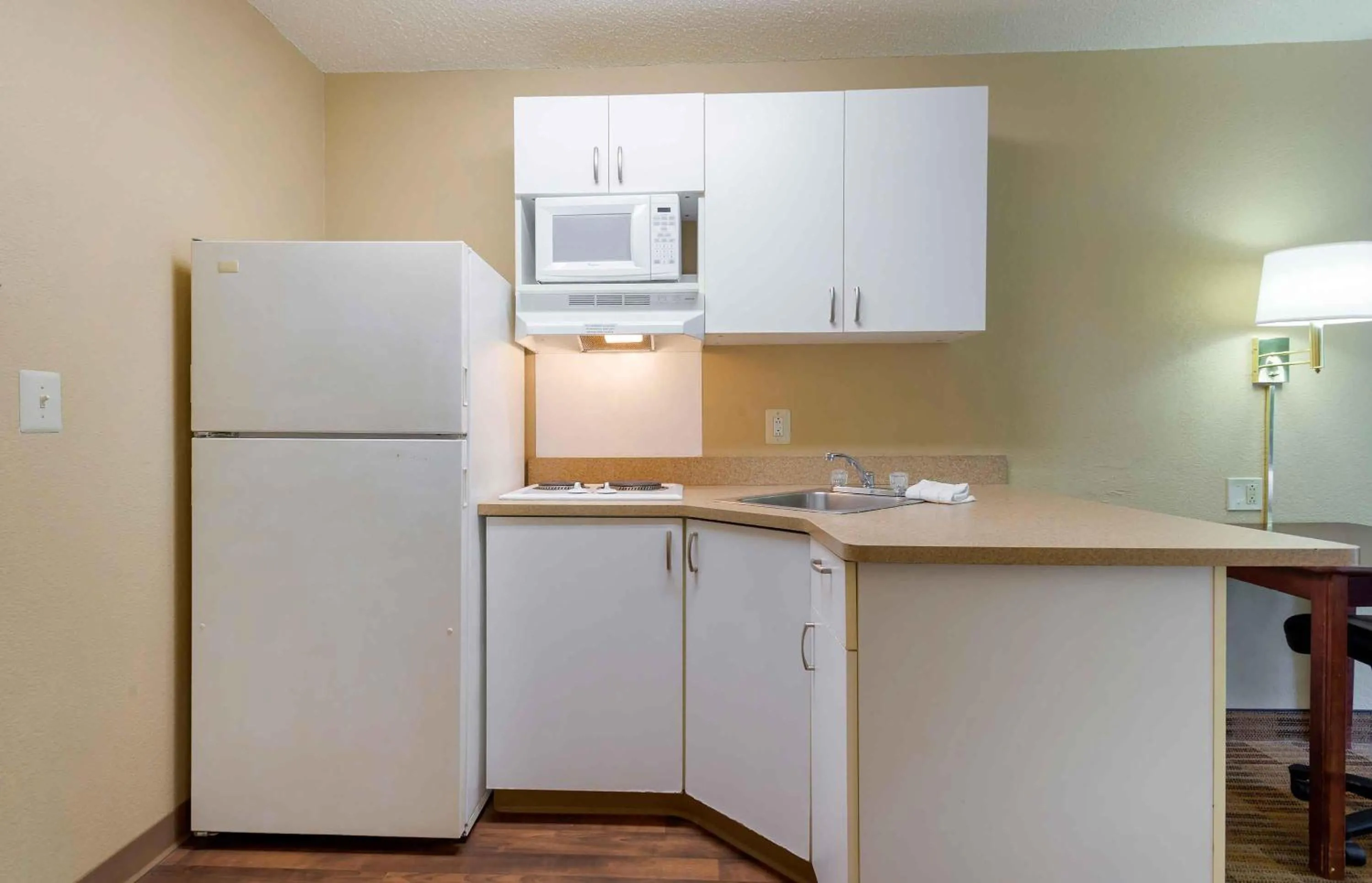 Kitchen or kitchenette in Extended Stay America Suites - Mt Olive - Budd Lake