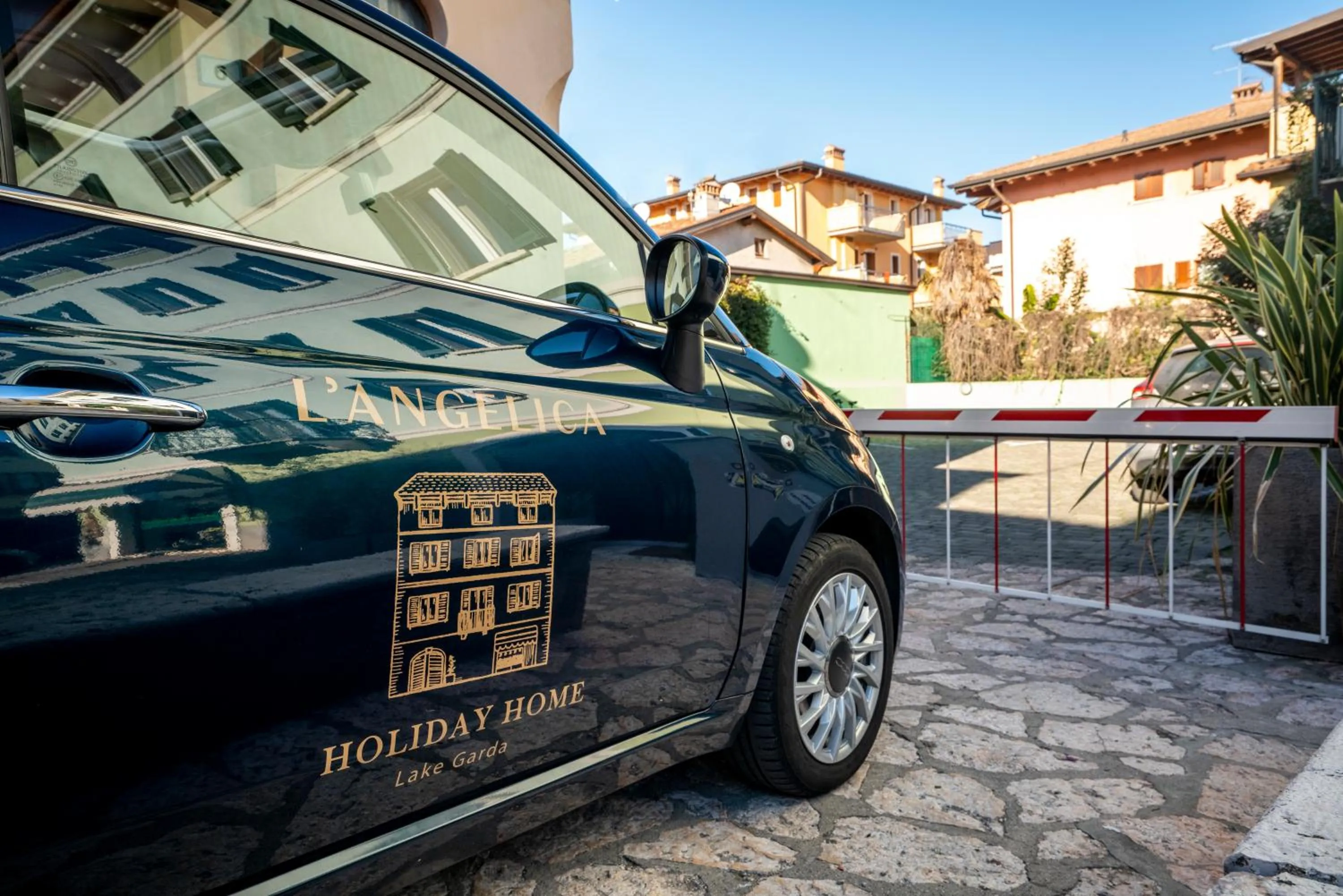 Parking in L'Angelica Holiday Home