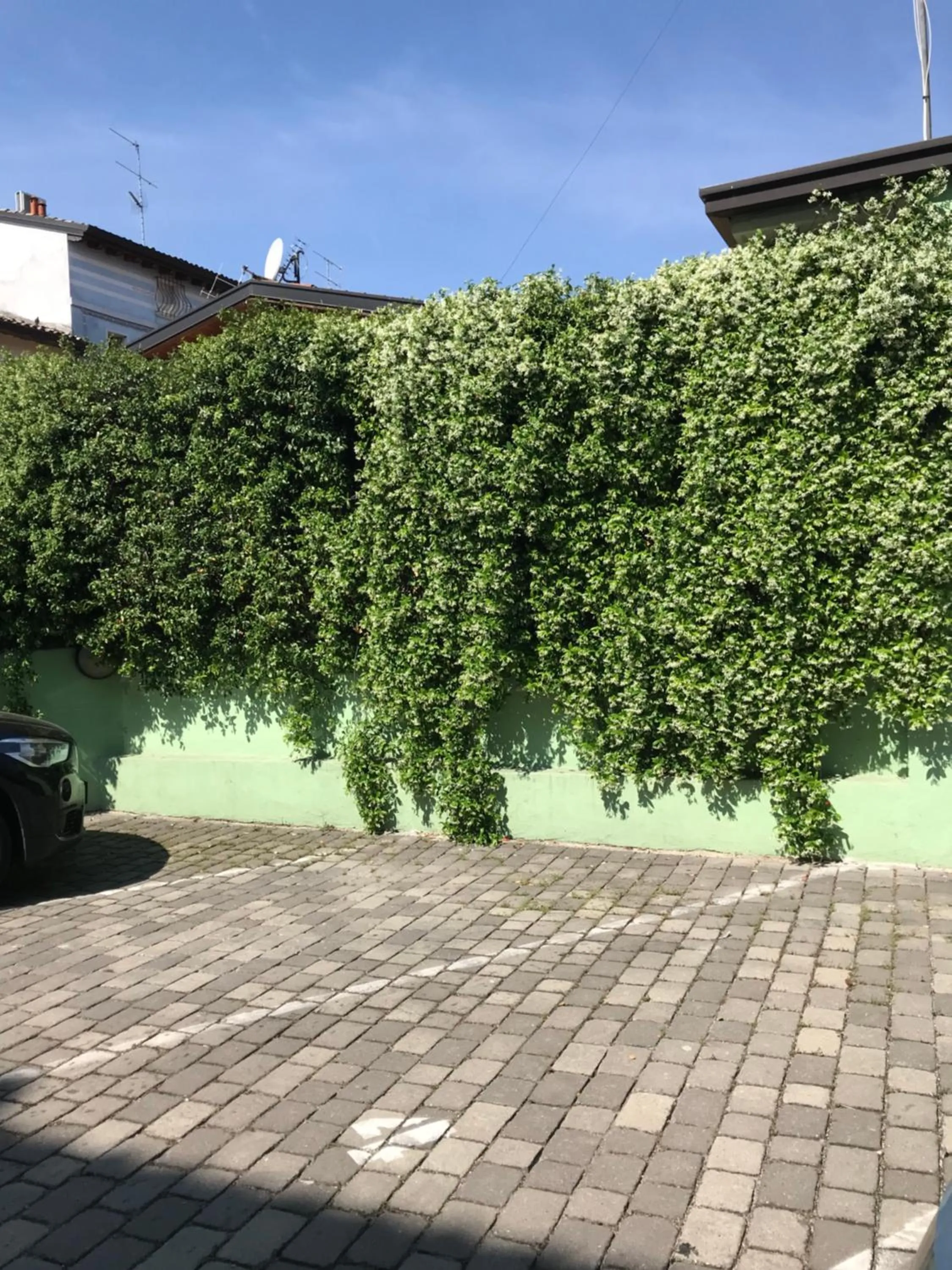 Parking in L'Angelica Holiday Home