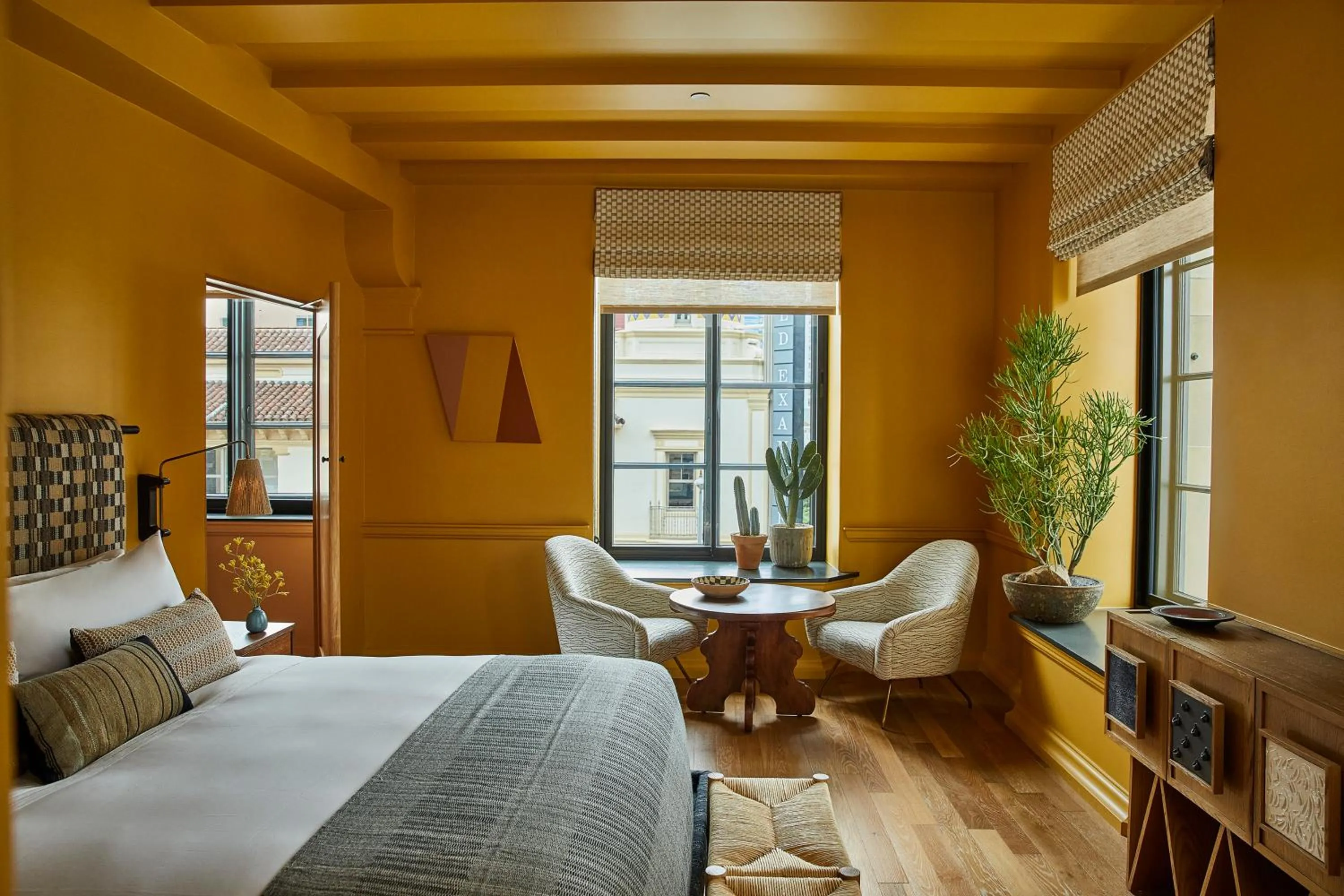 Bedroom, Bed in Downtown Los Angeles Proper Hotel, a Member of Design Hotels