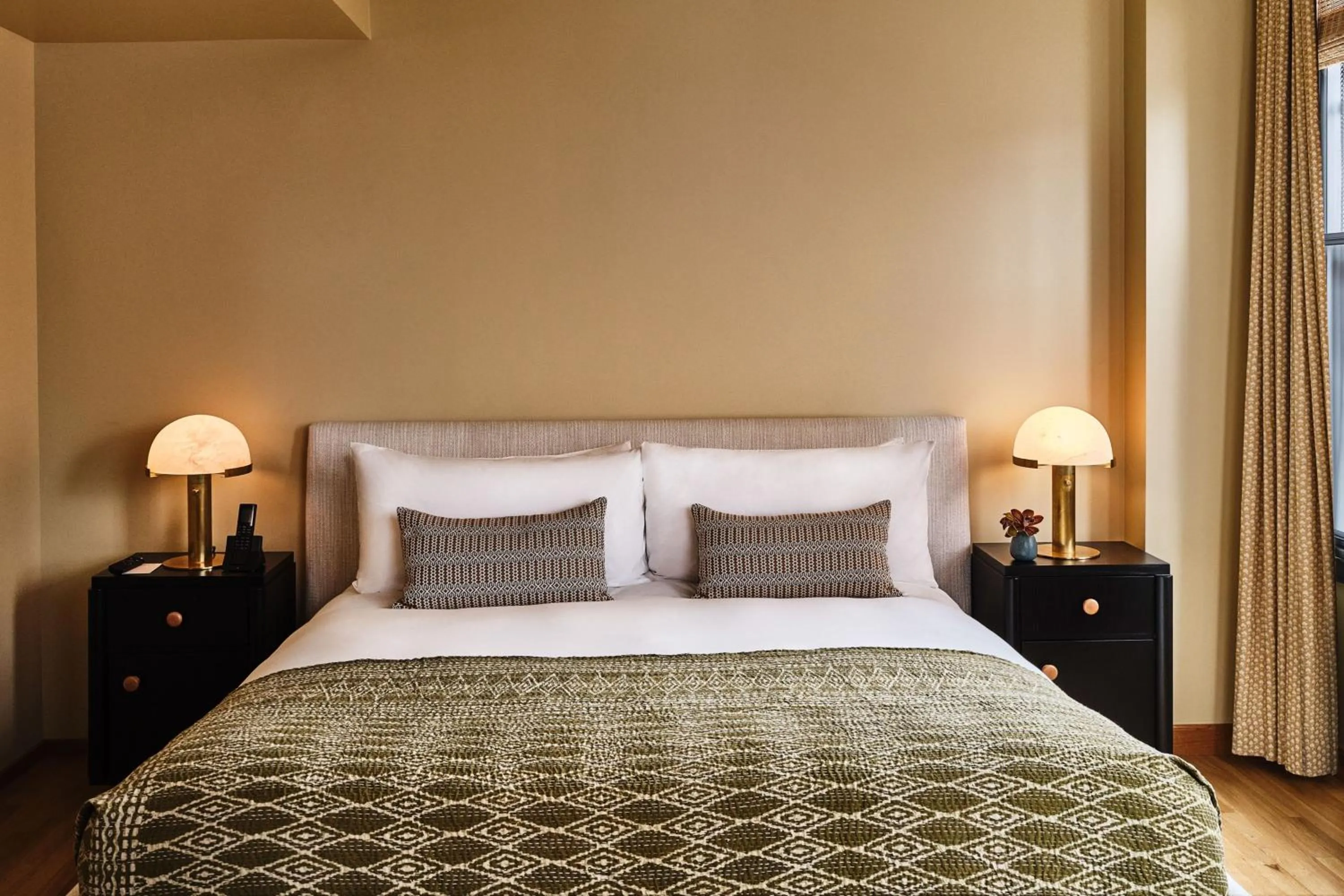 Bedroom, Bed in Downtown Los Angeles Proper Hotel, a Member of Design Hotels