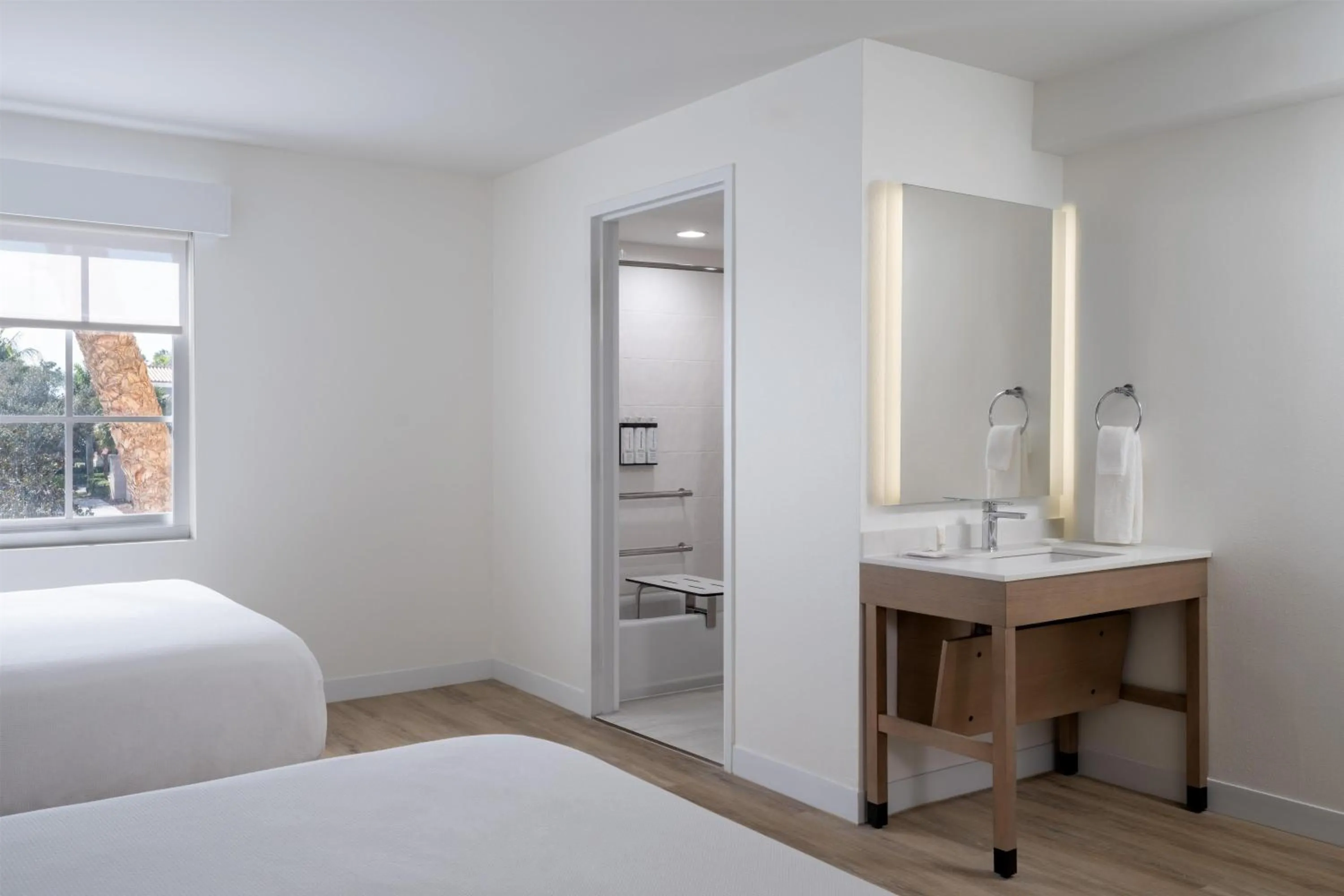 Bedroom, Bed in Hyatt Place Fort Myers Estero - Newly Renovated