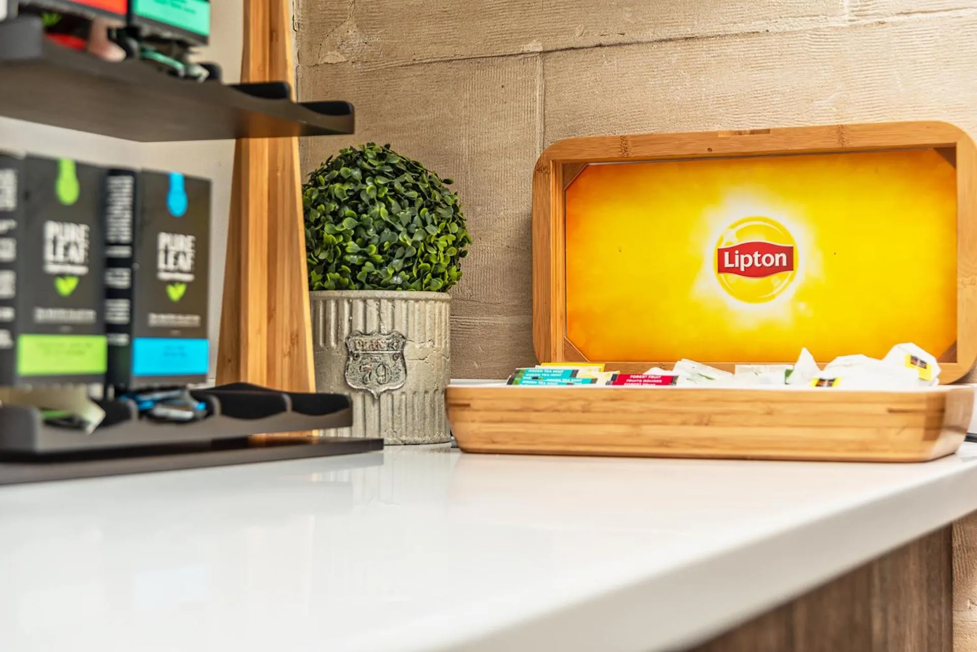 Food and drinks in Les Jardins de l'Anjou