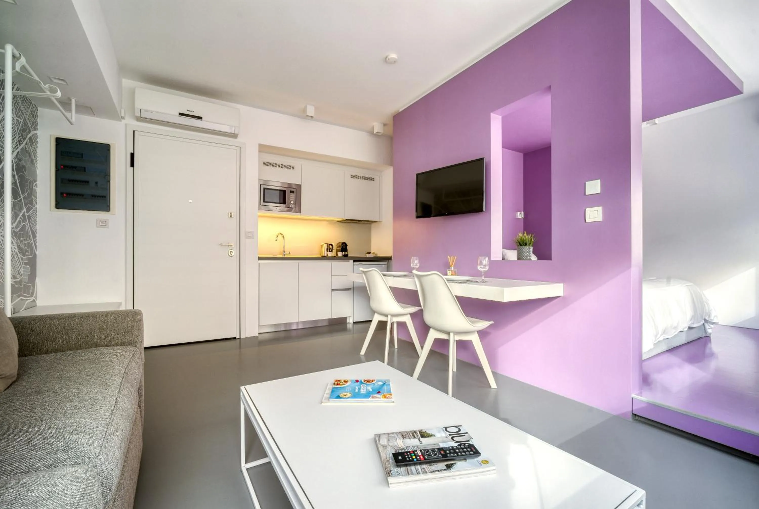 kitchen in Athens Color Cube
