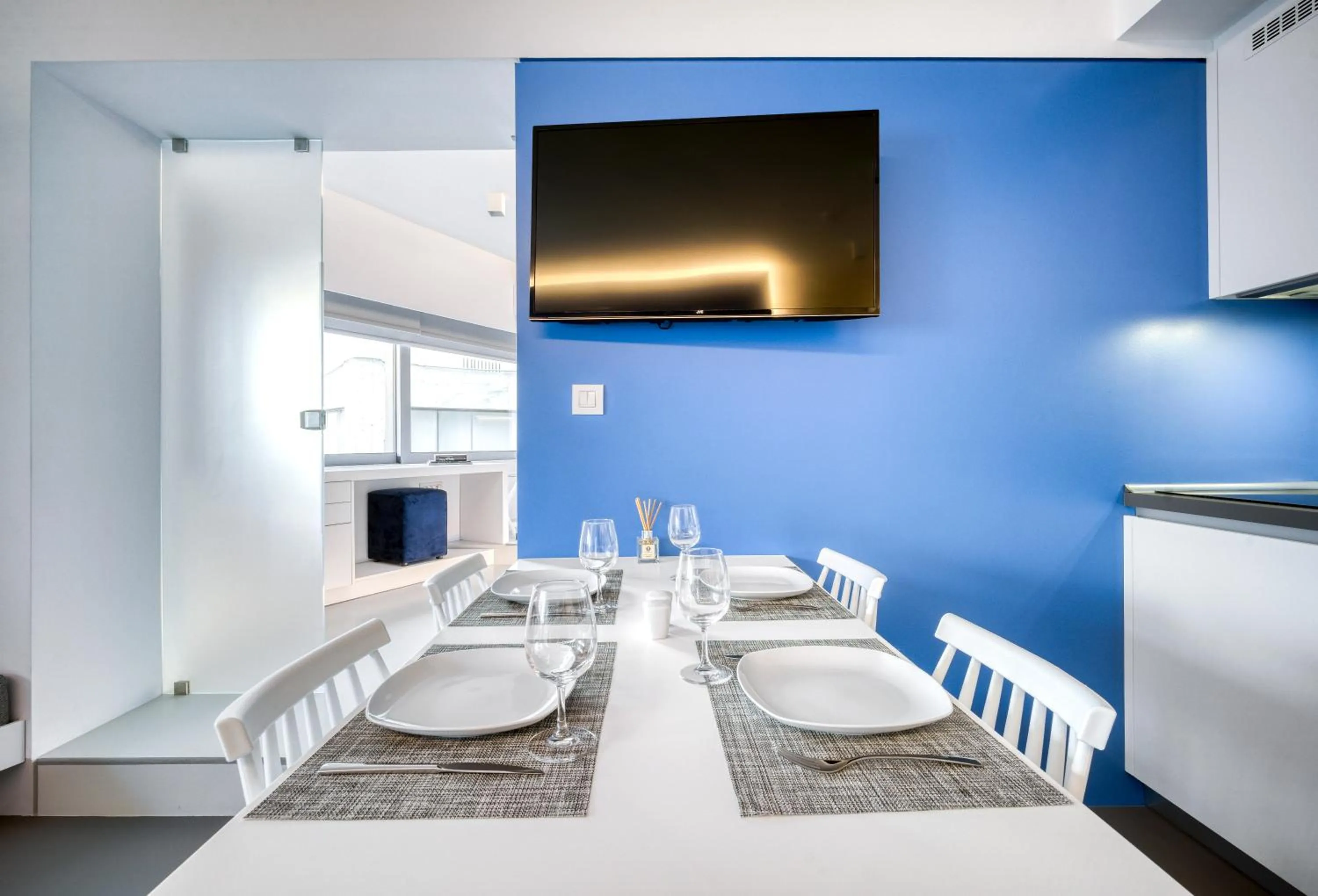 kitchen in Athens Color Cube