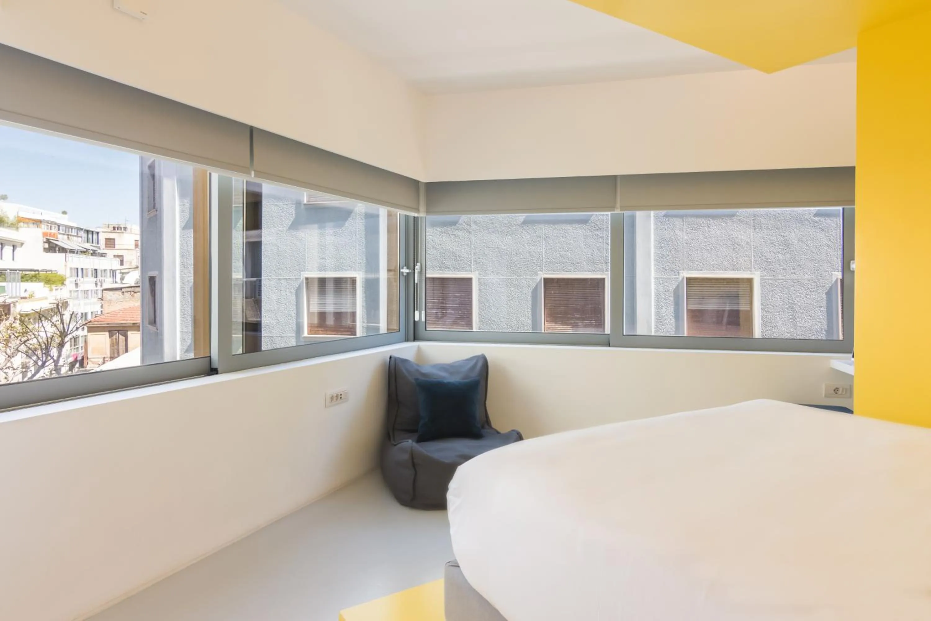 Bedroom, Bed in Athens Color Cube