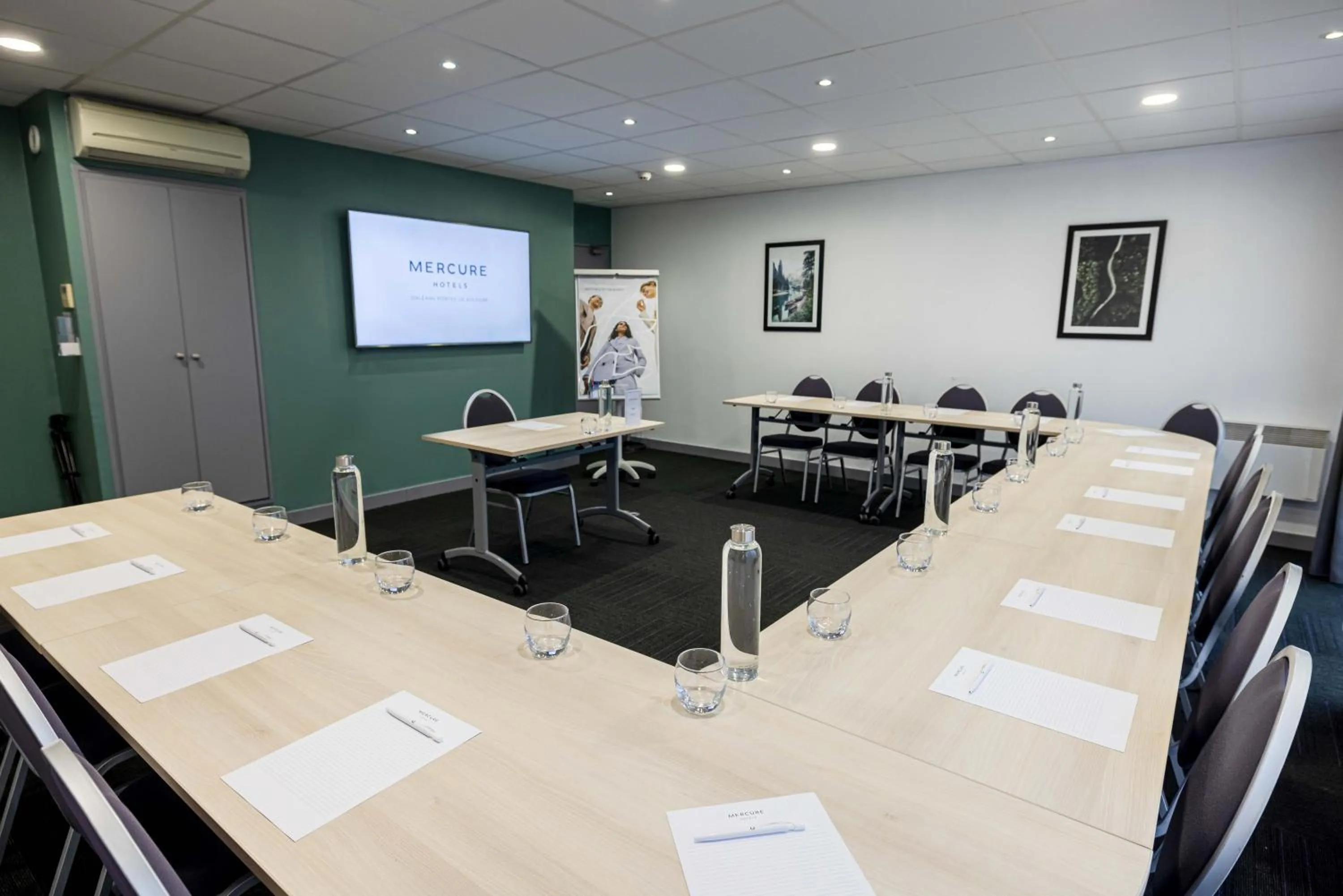 Meeting/conference room in Mercure Orléans Portes de Sologne
