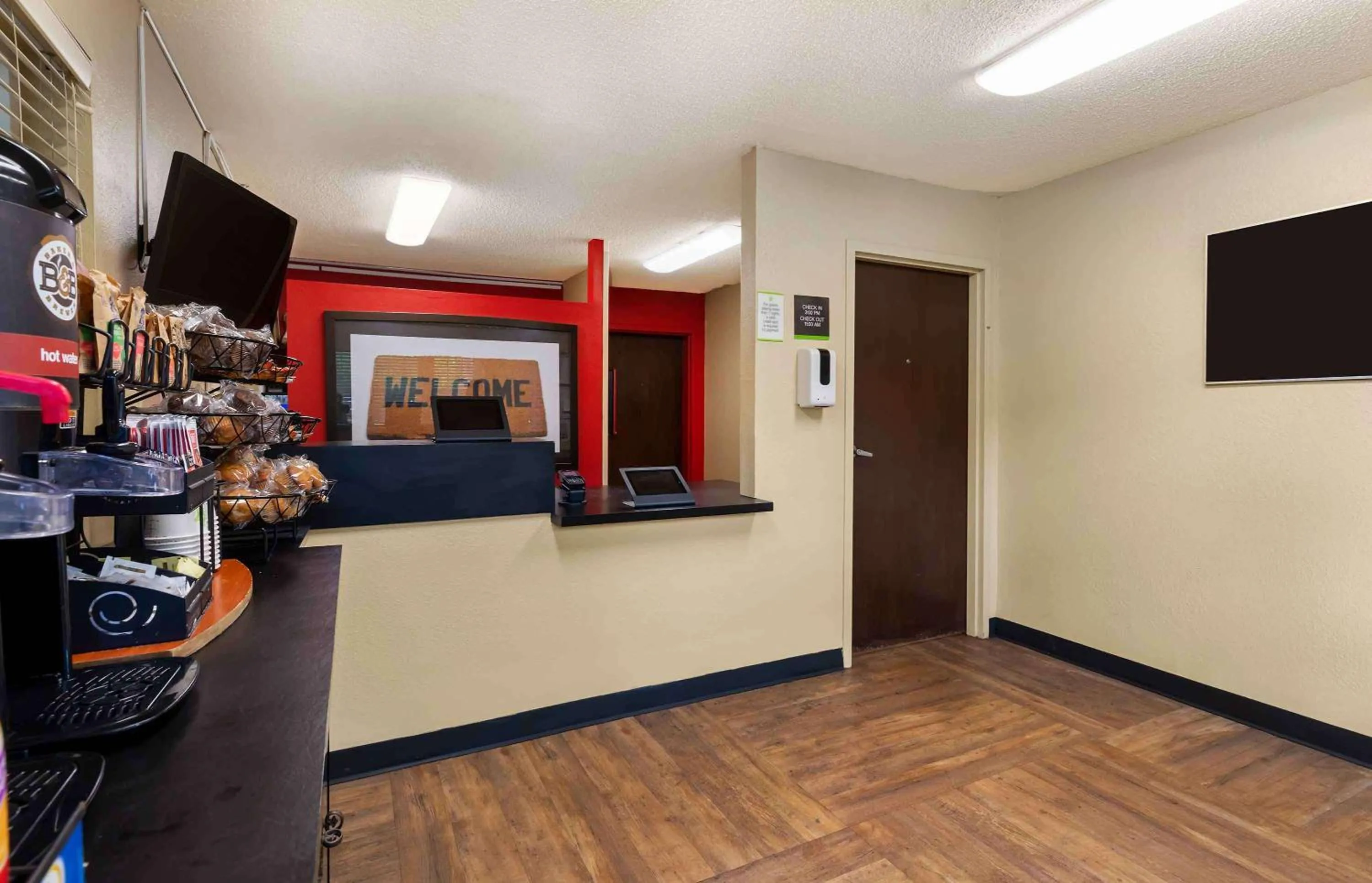 Lobby or reception in Extended Stay America Suites - Richmond - W Broad Street - Glenside - South
