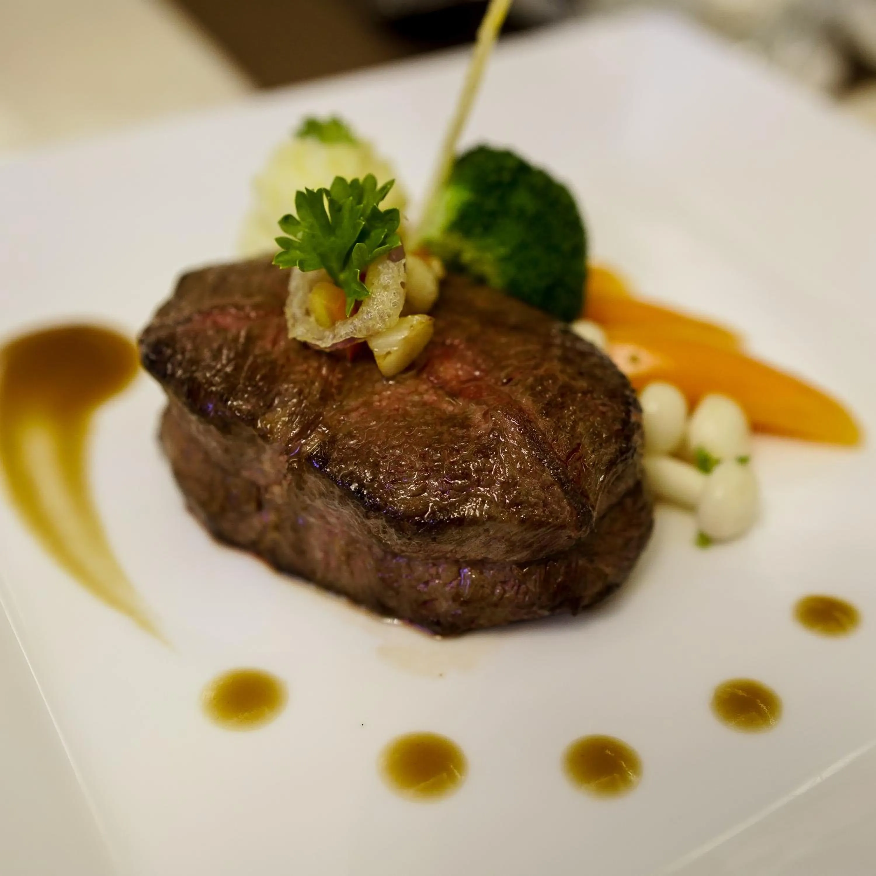 Food and drinks in ELIZABETH HOTEL