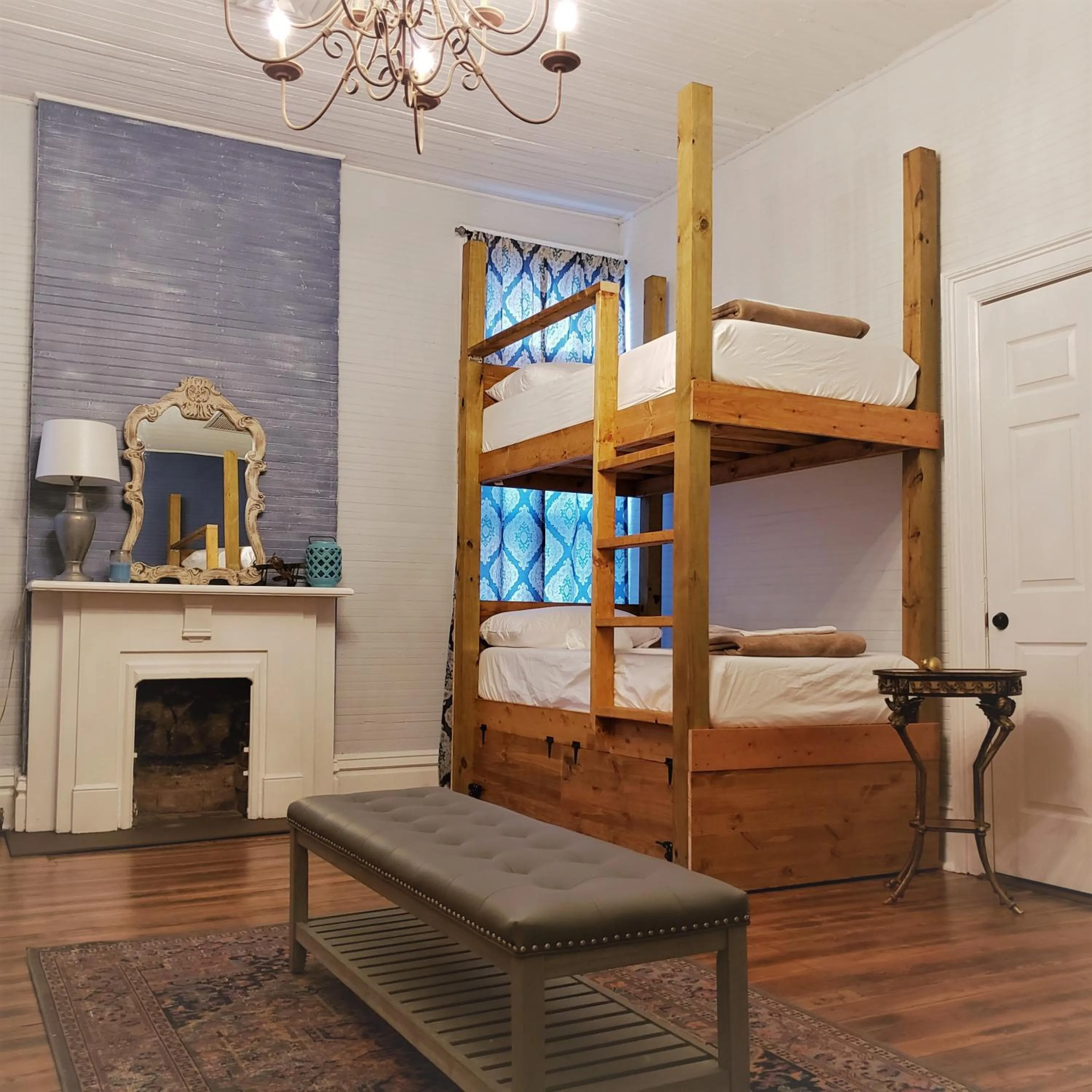 bunk bed in HOSTEL Auberge Clarksdale