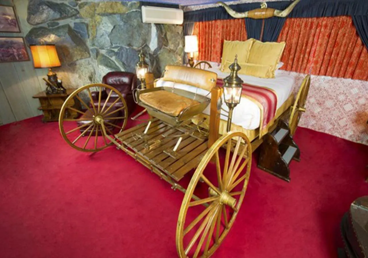 Bed in Madonna Inn
