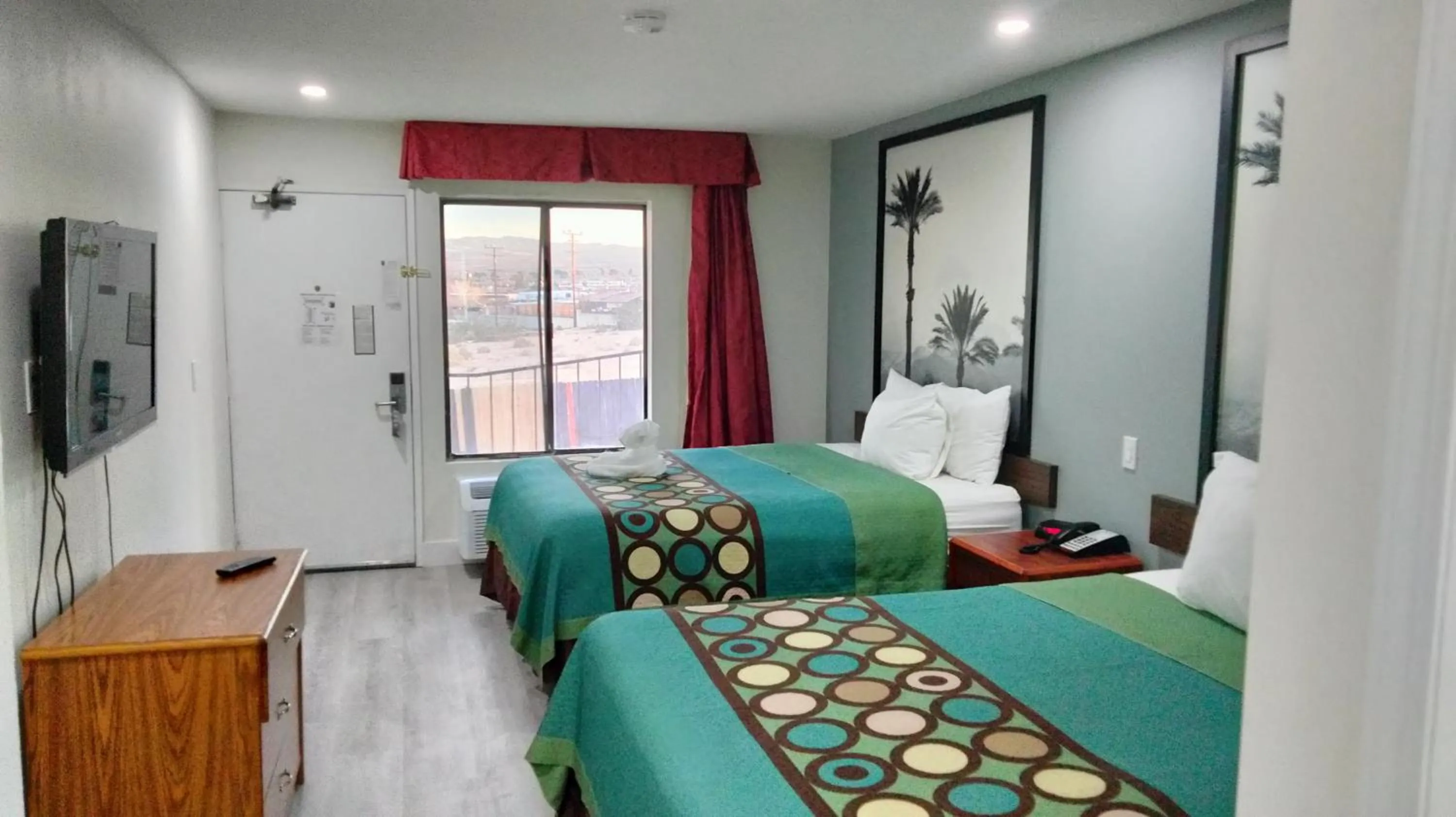 Bed in Super 8 by Wyndham Barstow