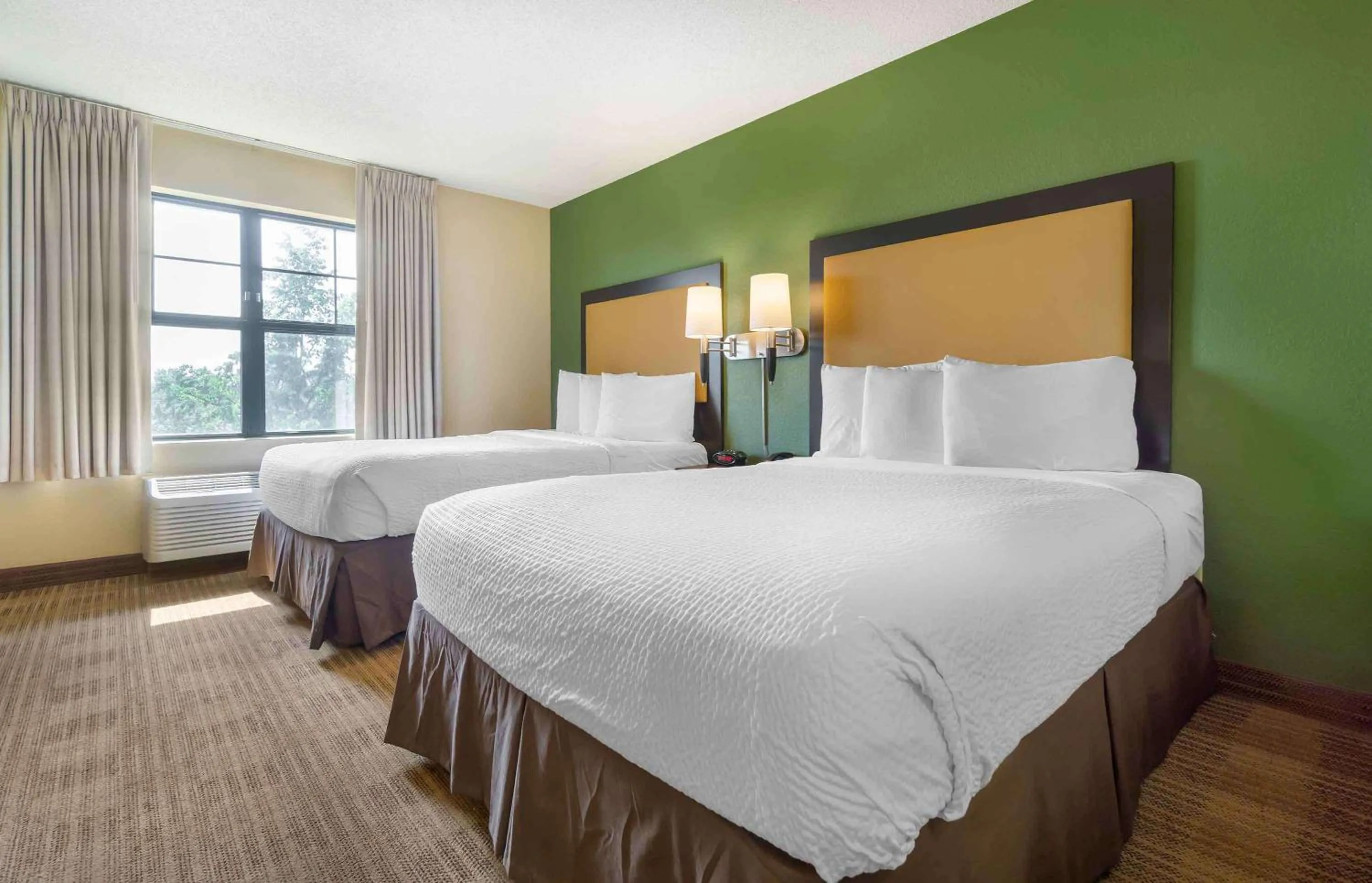 Bedroom, Bed in Extended Stay America Suites - Tacoma - South