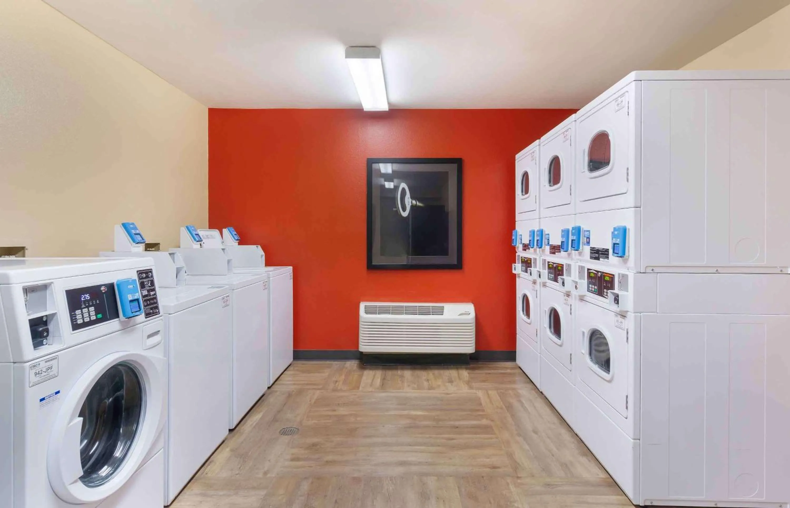 Property building in Extended Stay America Suites - Seattle - Lynnwood