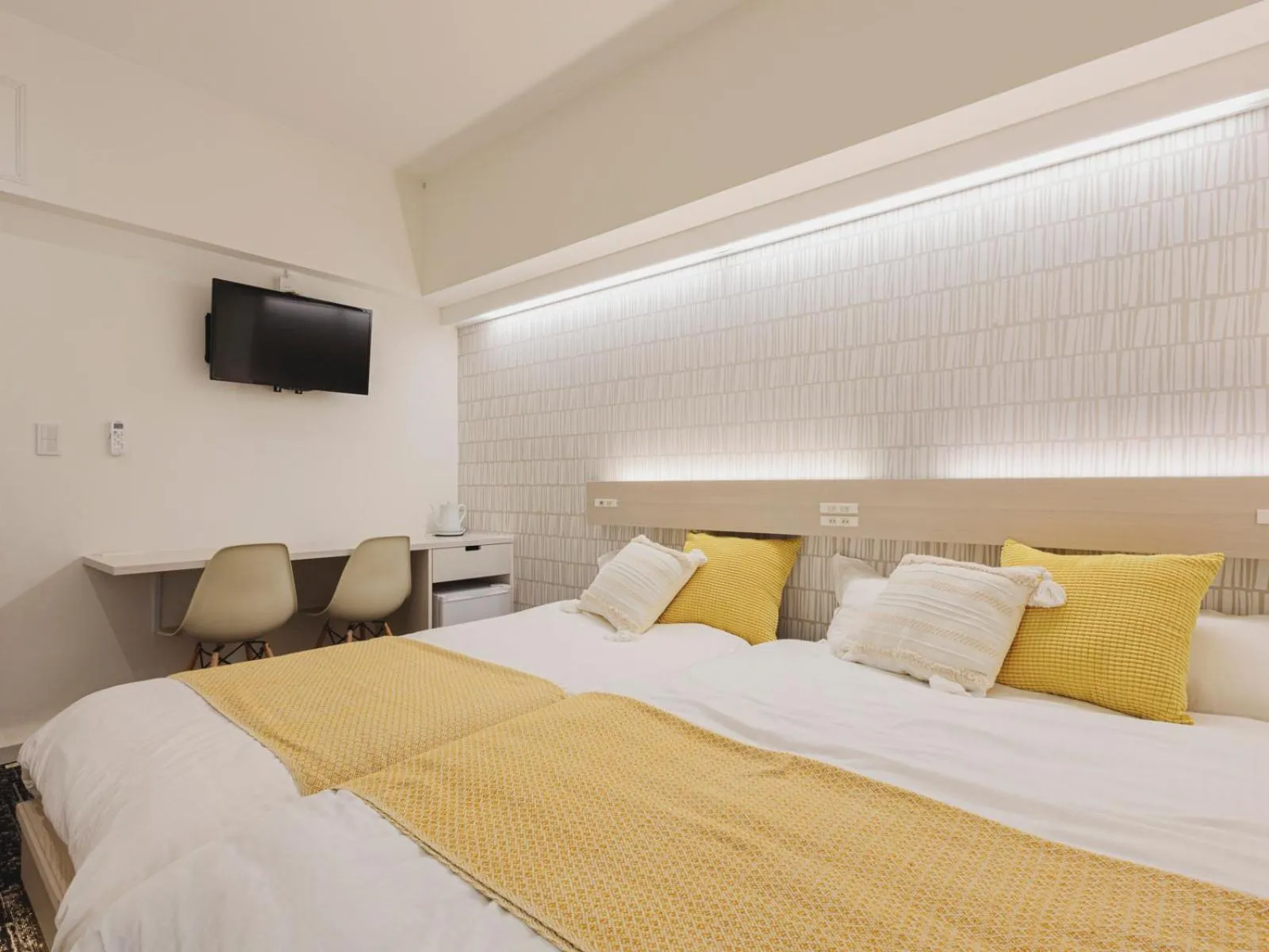 Bed in 3rd PLACE by HIDEOUT