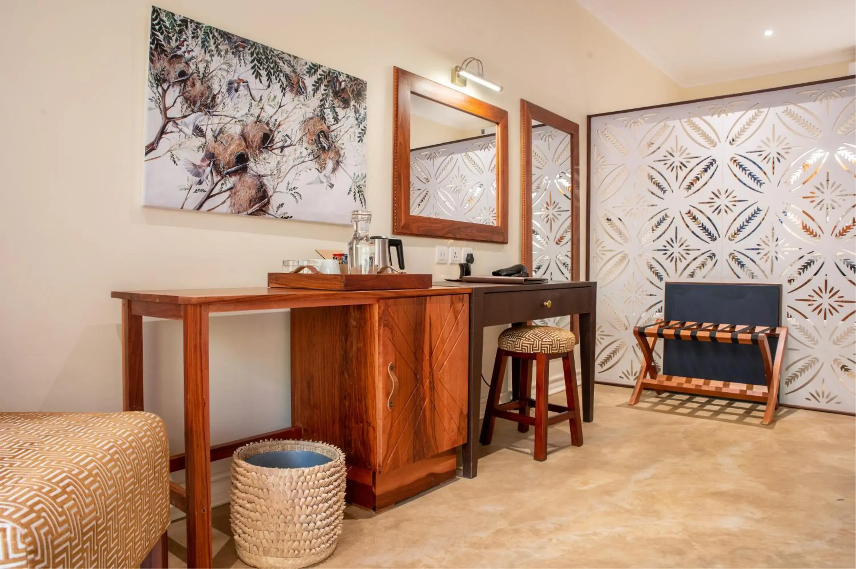 Deluxe Double Room in Shongwe Lookout Deluxe Double Room in Shongwe Lookout