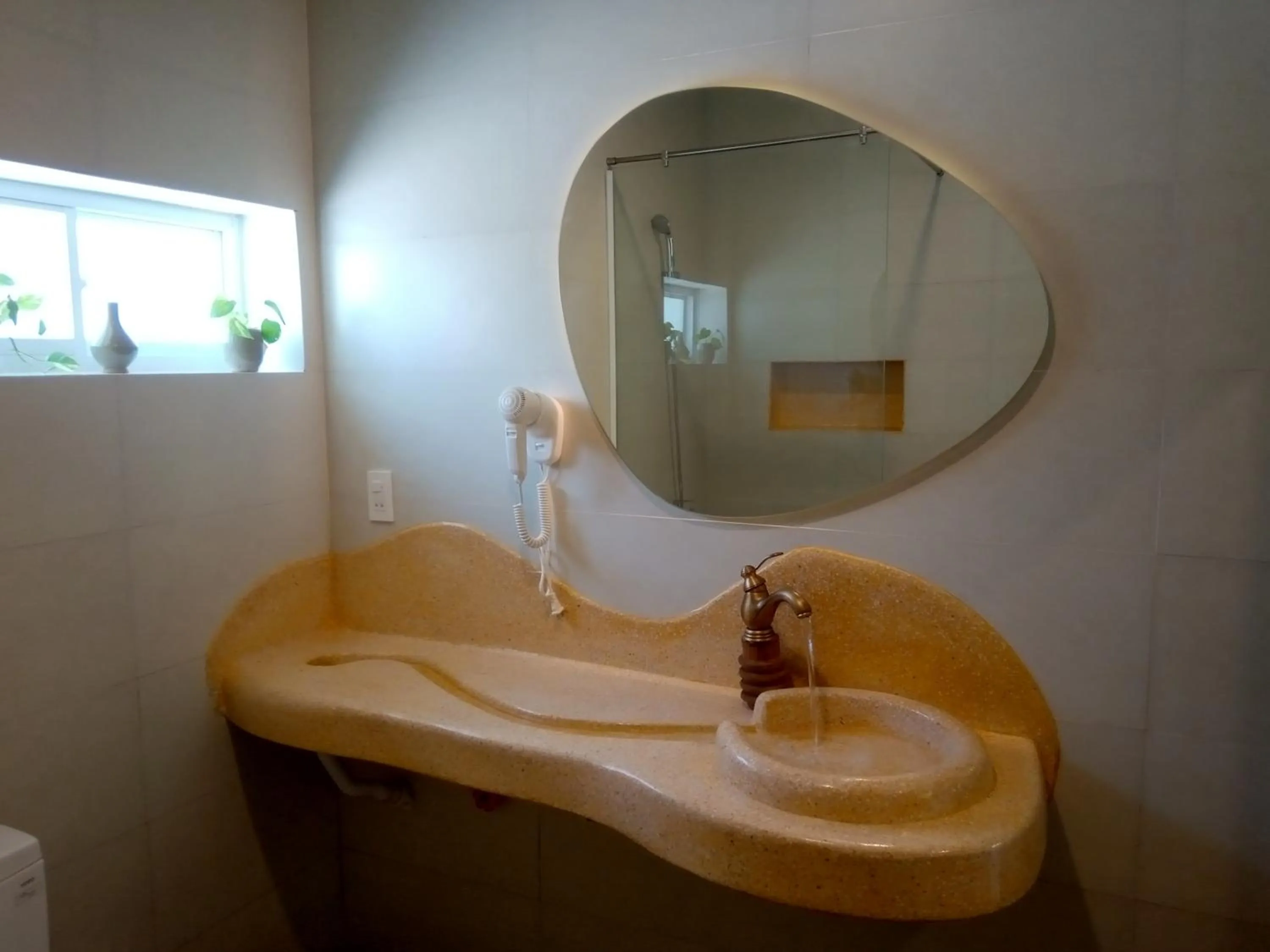 Bathroom in MiNhon Hotel Muine