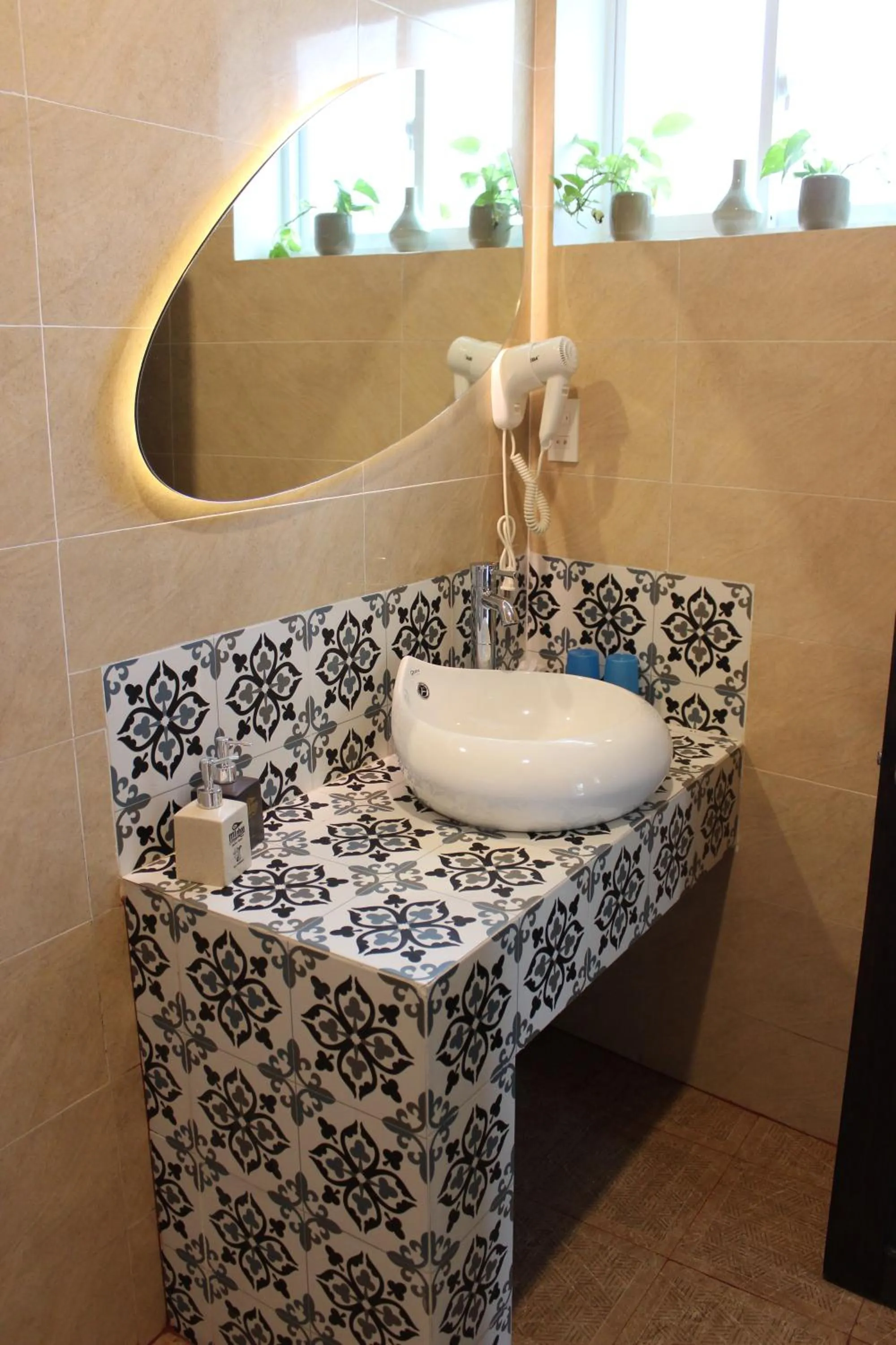 Bathroom in MiNhon Hotel Muine