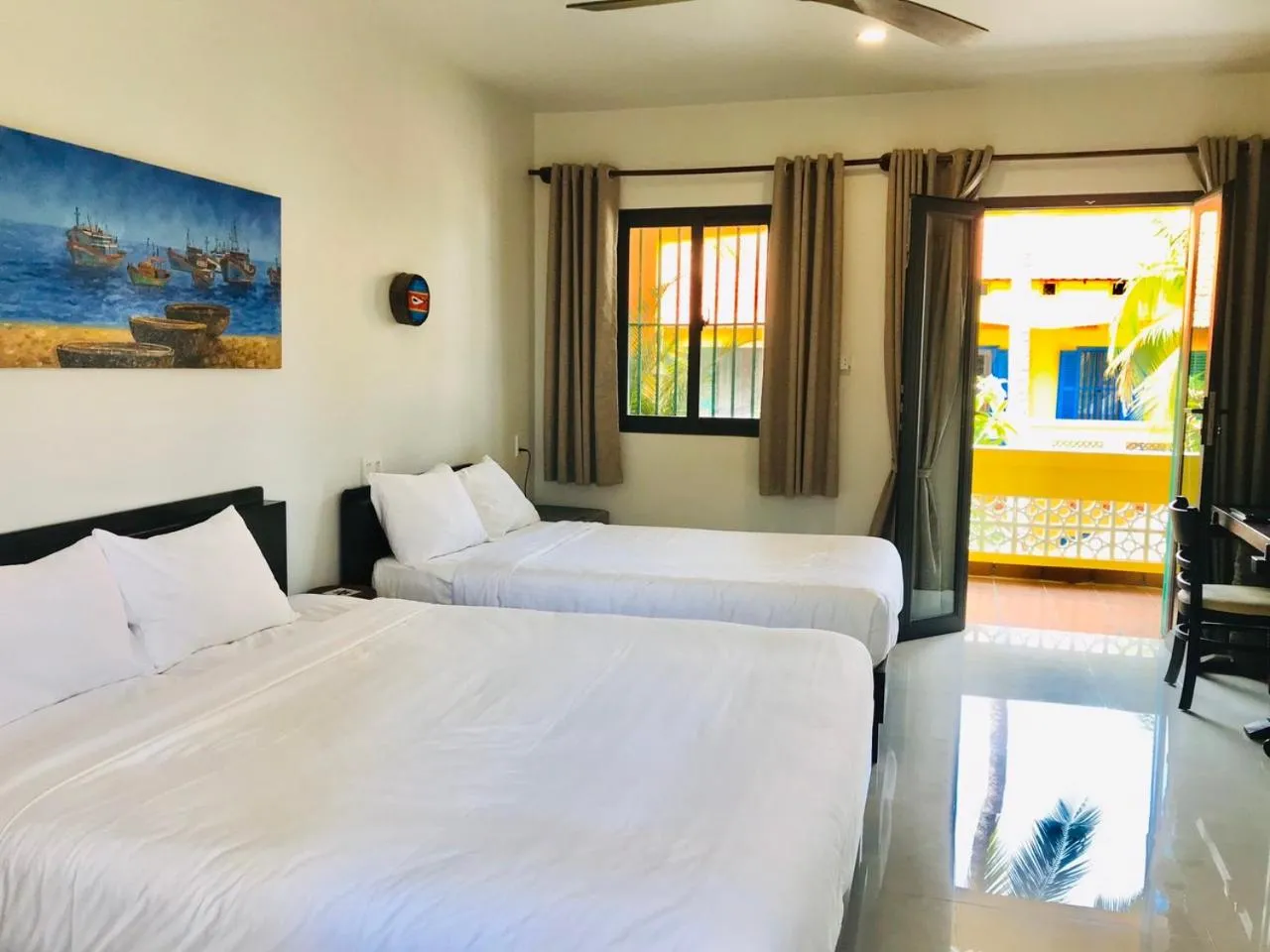 Bed in MiNhon Hotel Muine