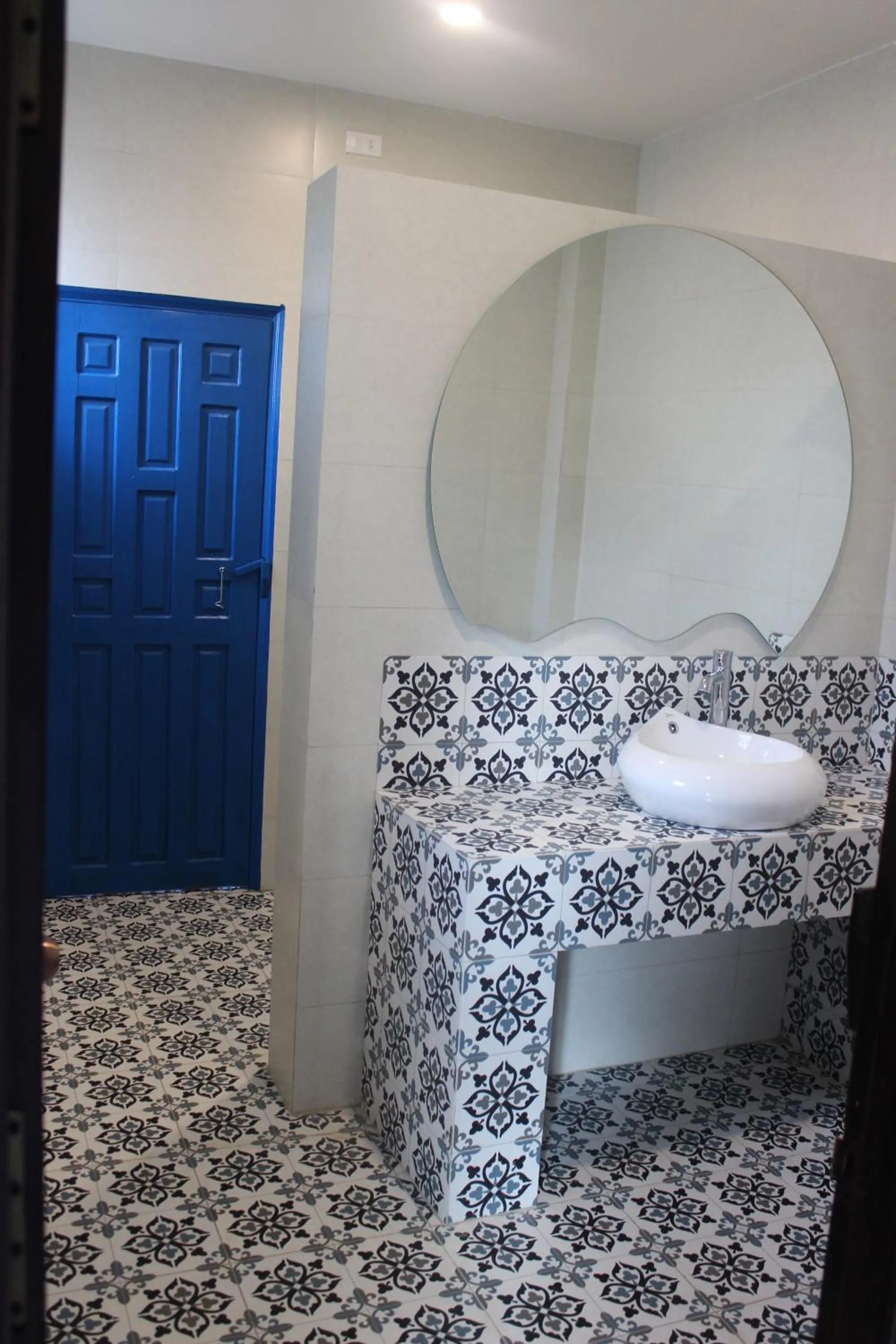 Bathroom in MiNhon Hotel Muine